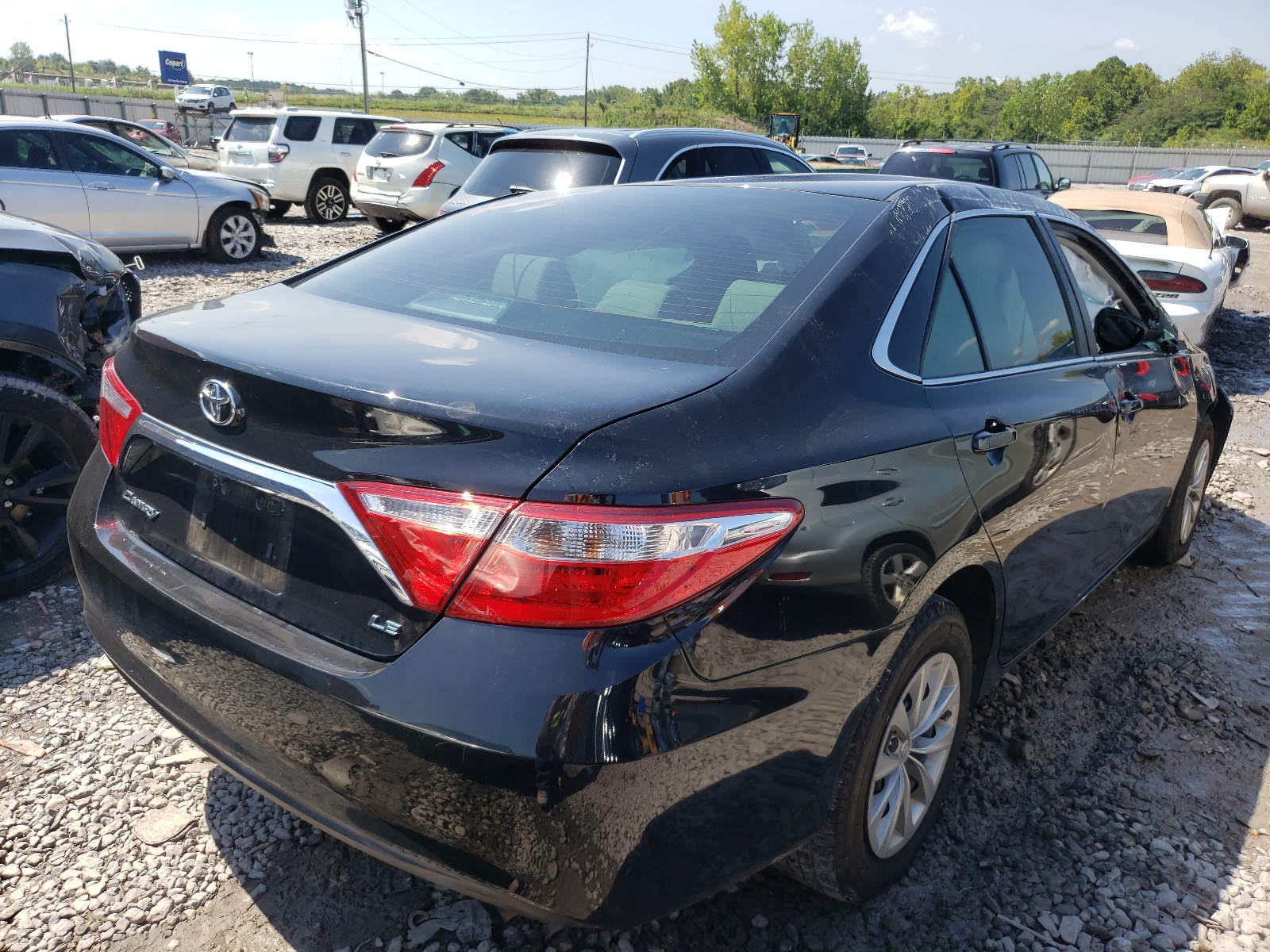 Photo 4 from auction – 2017 TOYOTA CAMRY LE with VIN 4T1BF1FK9HU339281