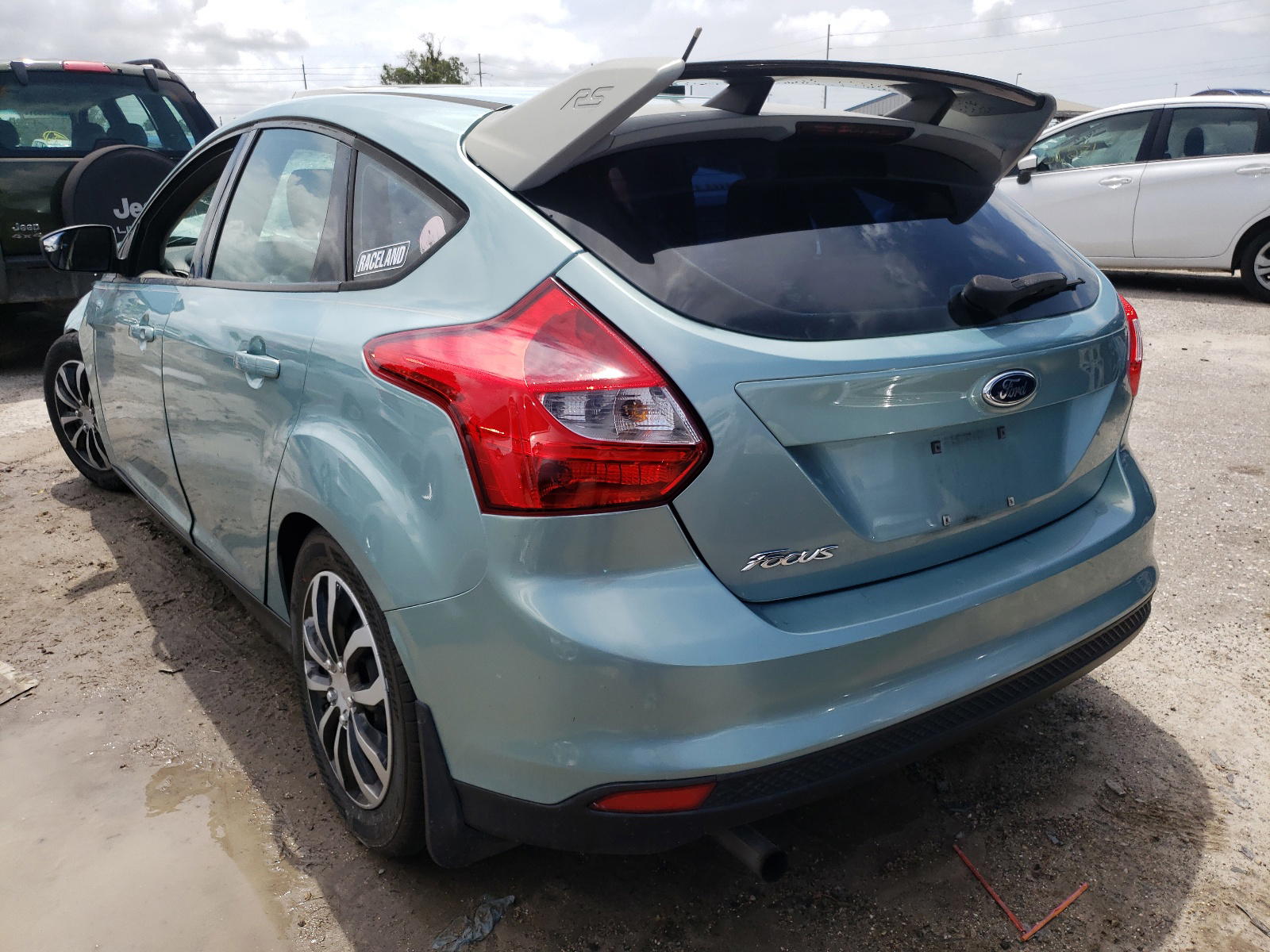 Photo 3 from auction – 2012 FORD FOCUS SE with VIN 1FAHP3K21CL241640