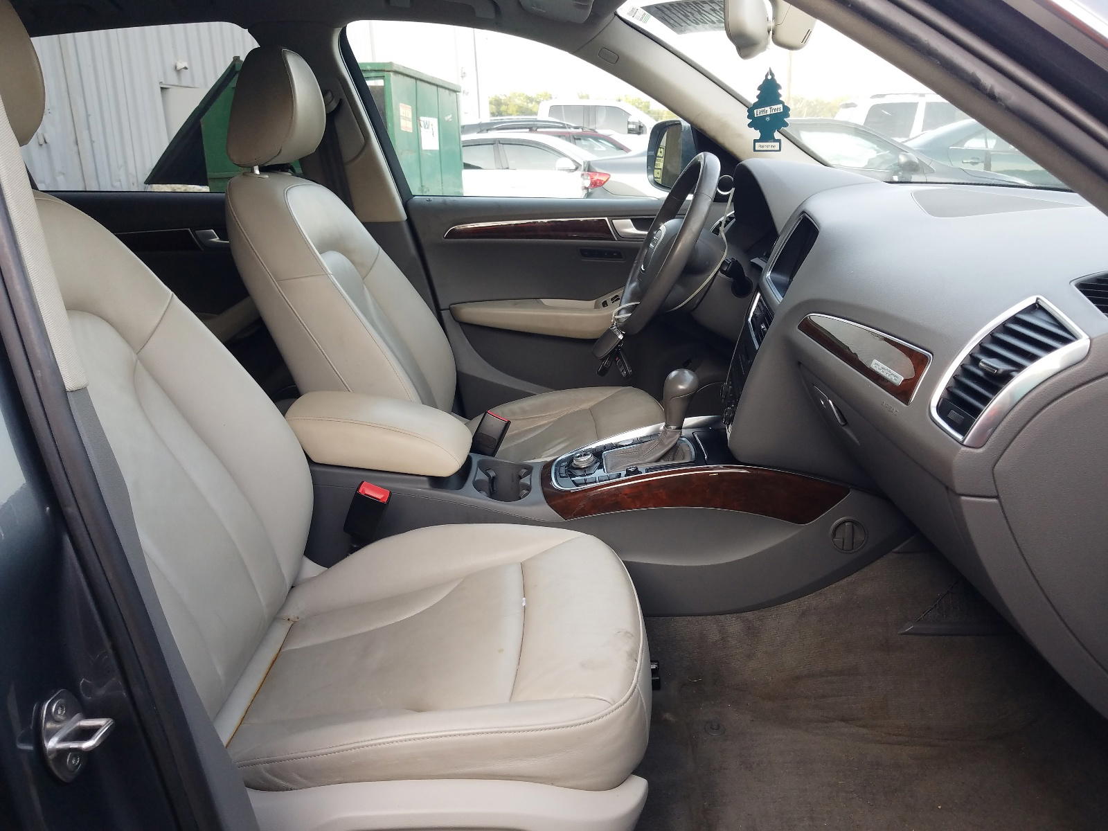 Photo 5 from auction – 2012 AUDI Q5 PREMIUM with VIN WA1DKAFP5CA059401