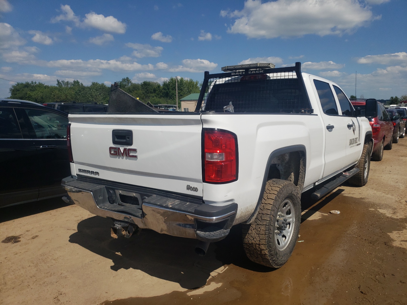 Photo 4 from auction – 2016 GMC SIERRA K25 with VIN 1GT12REG9GF238669