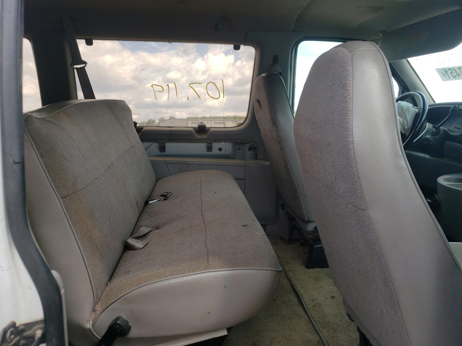 Photo 6 from auction – 1997 FORD ECONOLINE with VIN 1FBJS31L8VHA87524