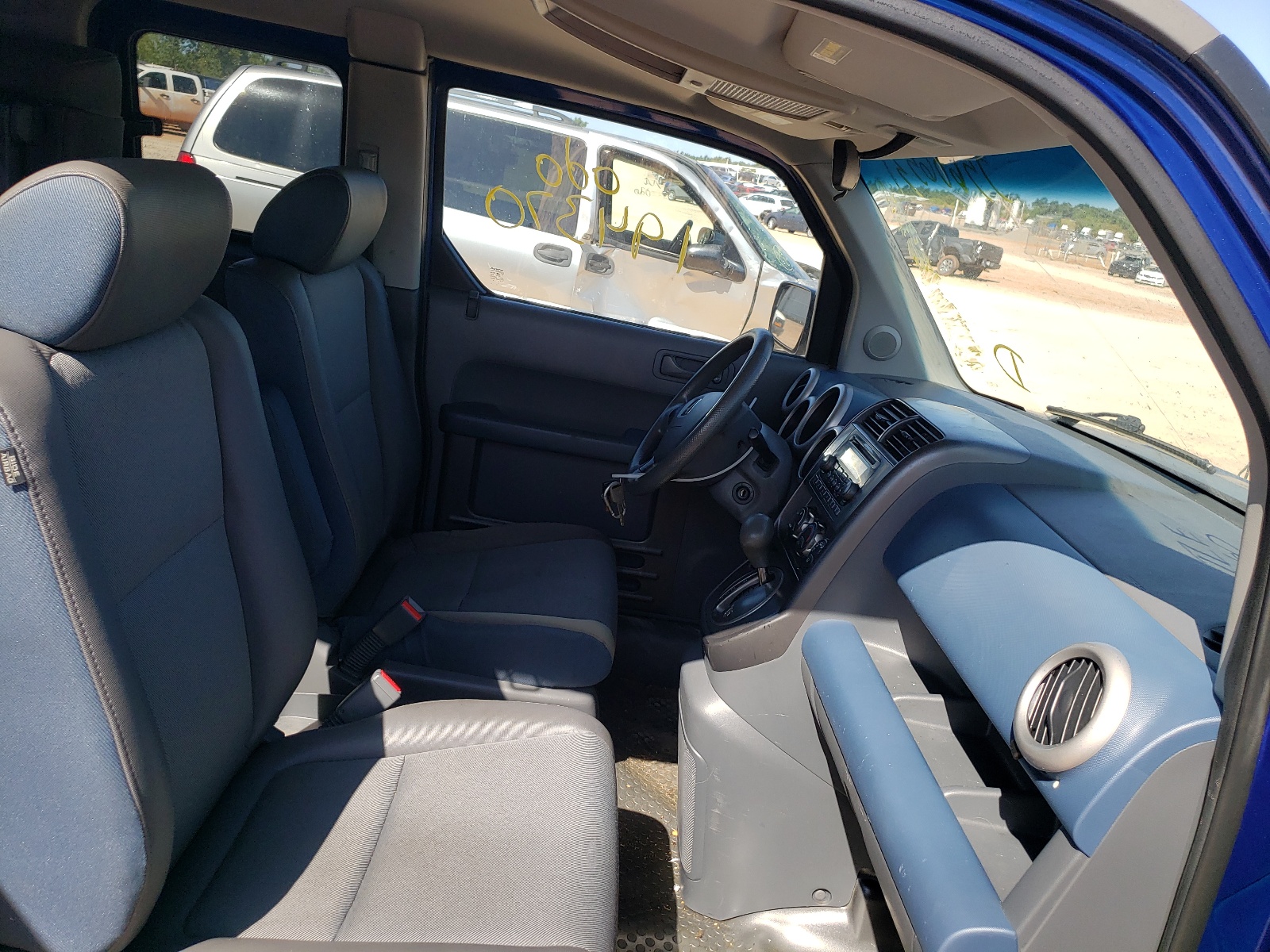 Zdjęcie 5 z aukcji – 2005 HONDA ELEMENT EX z VIN 5J6YH28655L006375