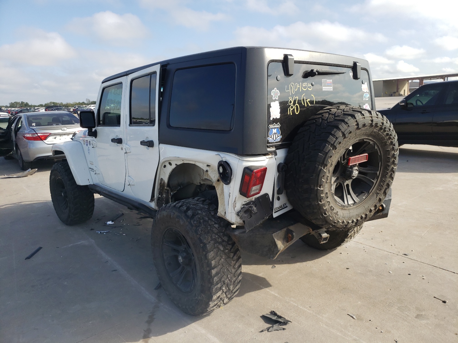 Photo 3 from auction – 2014 JEEP WRANGLER S with VIN 1C4BJWEG0EL274092