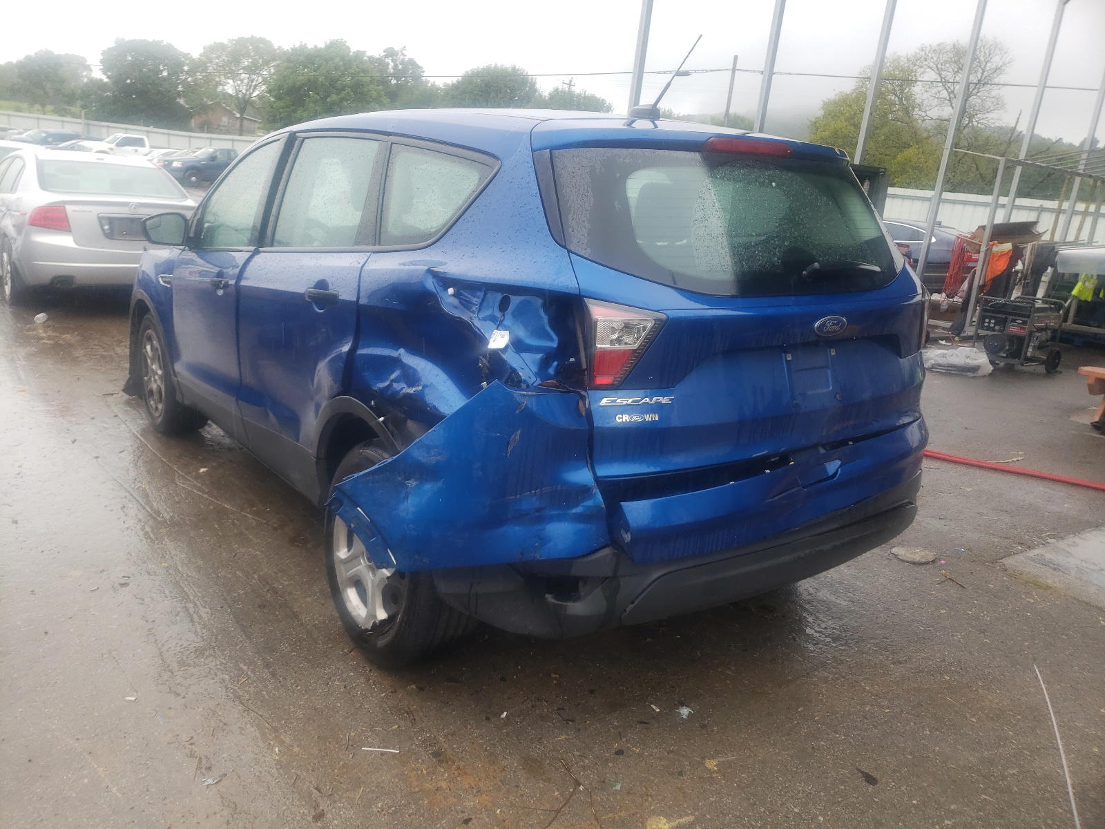 Photo 3 from auction – 2017 FORD ESCAPE S with VIN 1FMCU0F72HUB49080