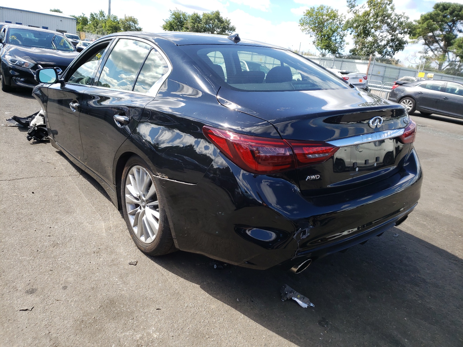 Photo 3 from auction – 2018 INFINITI Q50 LUXE with VIN JN1EV7AR4JM436280