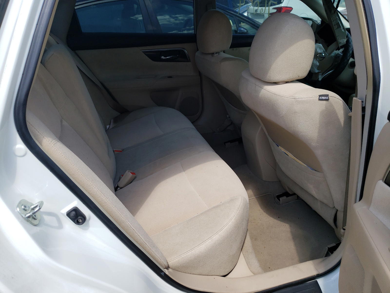 Photo 6 from auction – 2013 NISSAN ALTIMA 2.5 with VIN 1N4AL3AP1DN584089