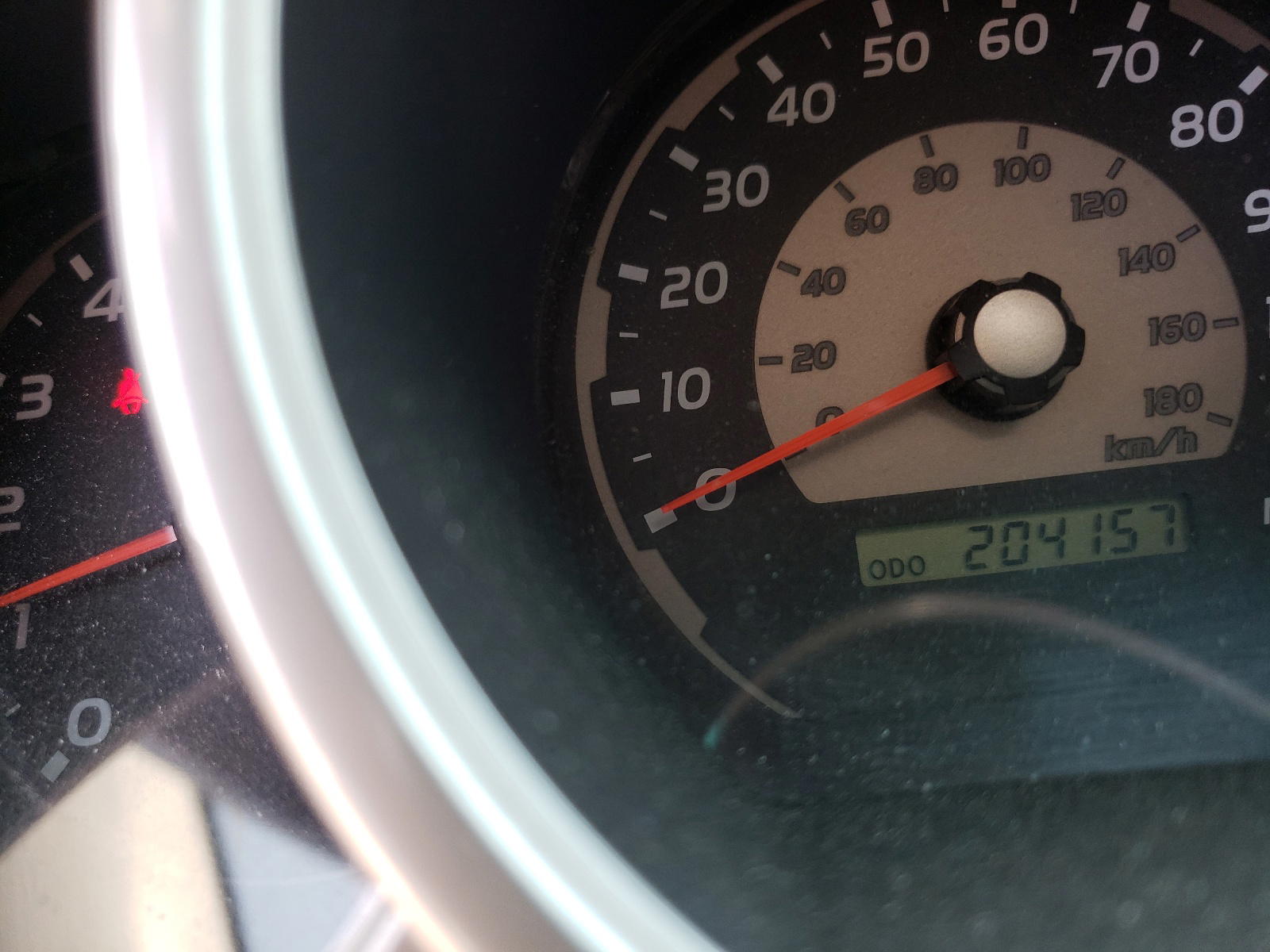 Photo 8 from auction – 2003 TOYOTA 4RUNNER SR with VIN JTEBT14R138004882