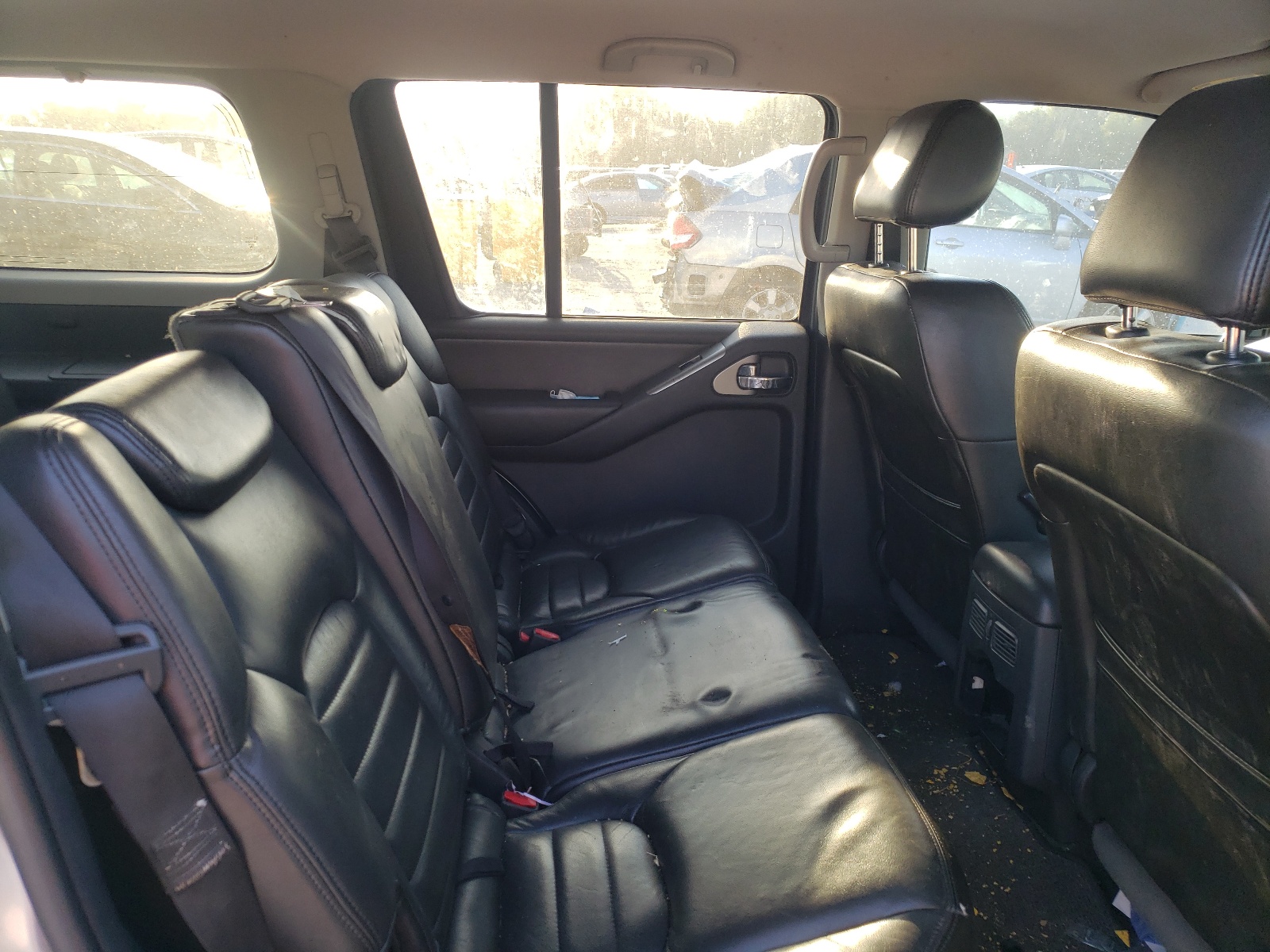 Photo 6 from auction – 2006 NISSAN PATHFINDER with VIN 5N1AR18U26C685368