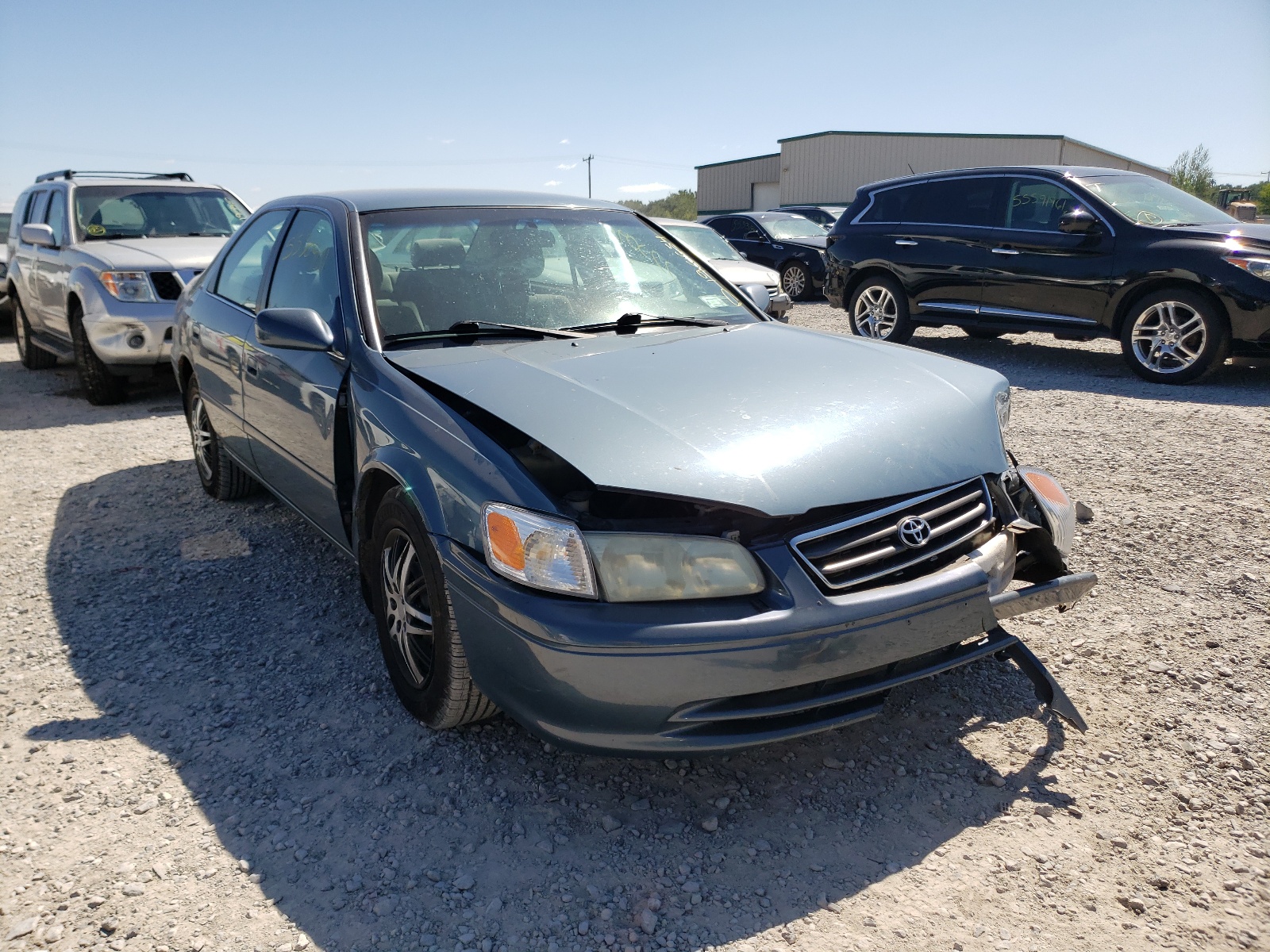 Photo 1 from auction – 2001 TOYOTA CAMRY CE with VIN 4T1BG22K91U871371