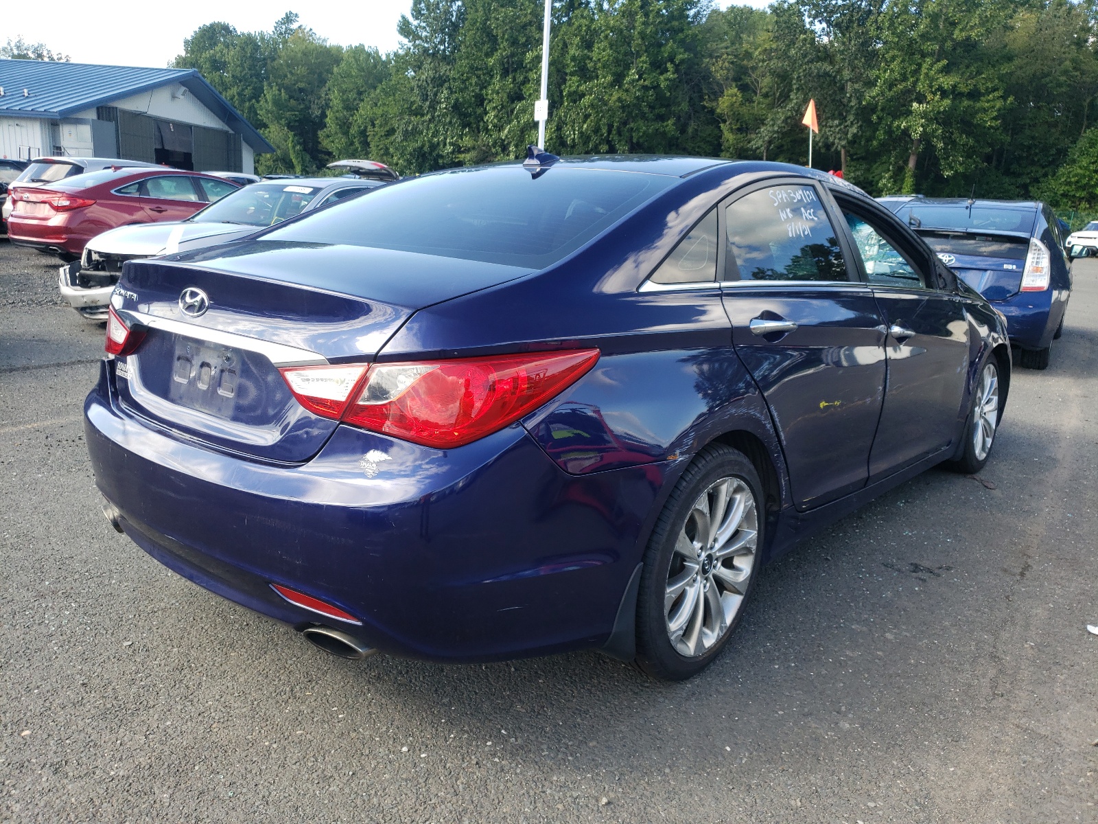 Photo 4 from auction – 2013 HYUNDAI SONATA SE with VIN 5NPEC4AC6DH766403