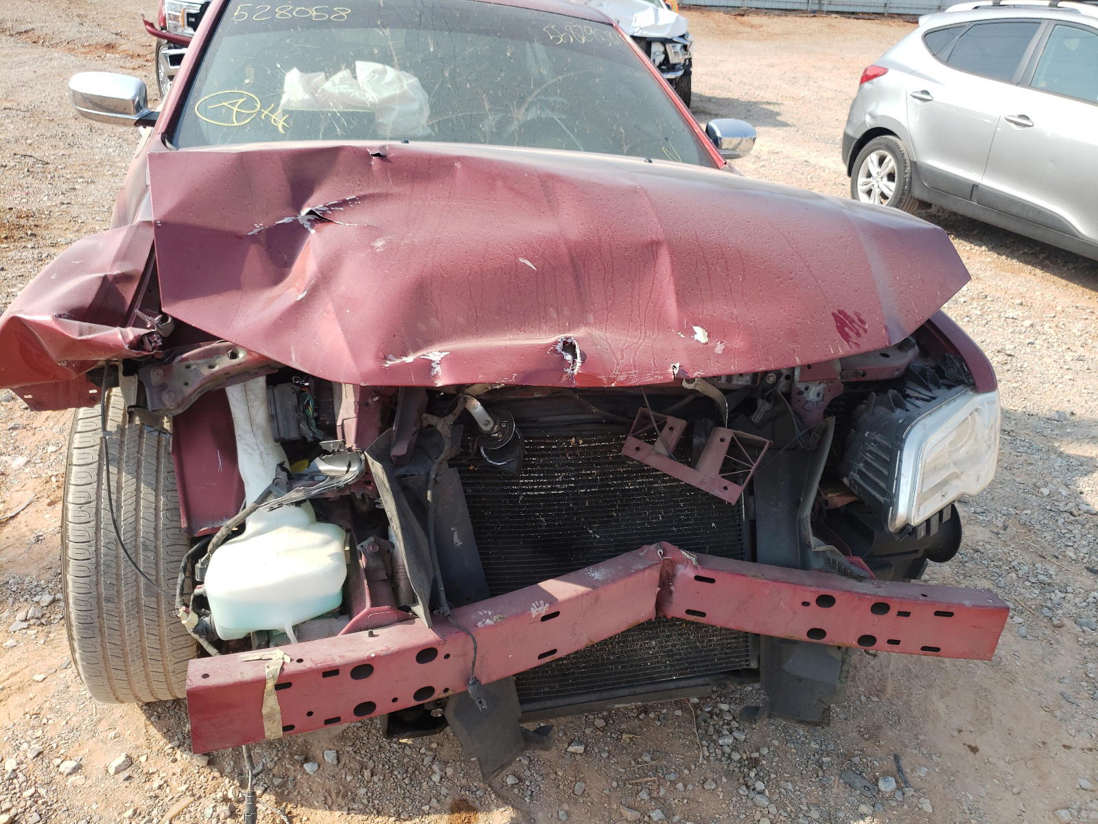 Photo 9 from auction – 2011 CHRYSLER 300 LIMITE with VIN 2C3CA5CG3BH528053