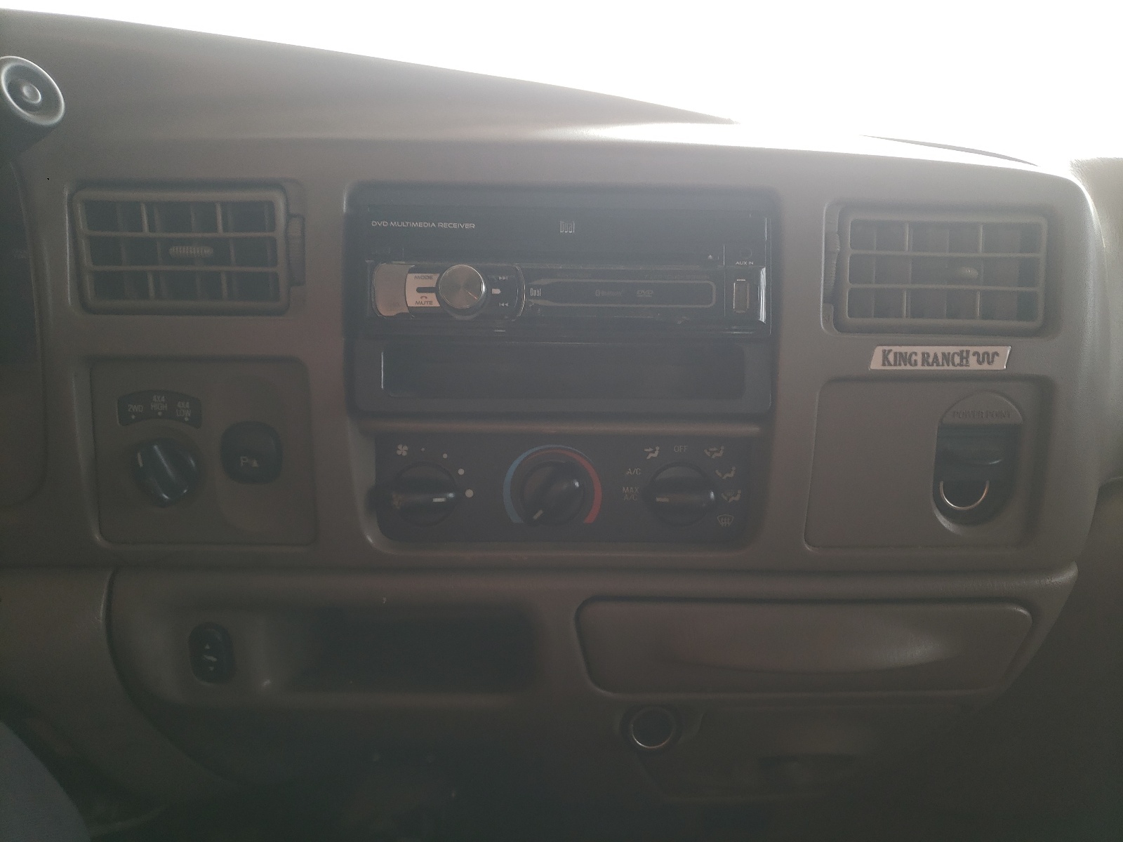 Photo 9 from auction – 2003 FORD F250 SUPER with VIN 1FTNW21P23ED57263