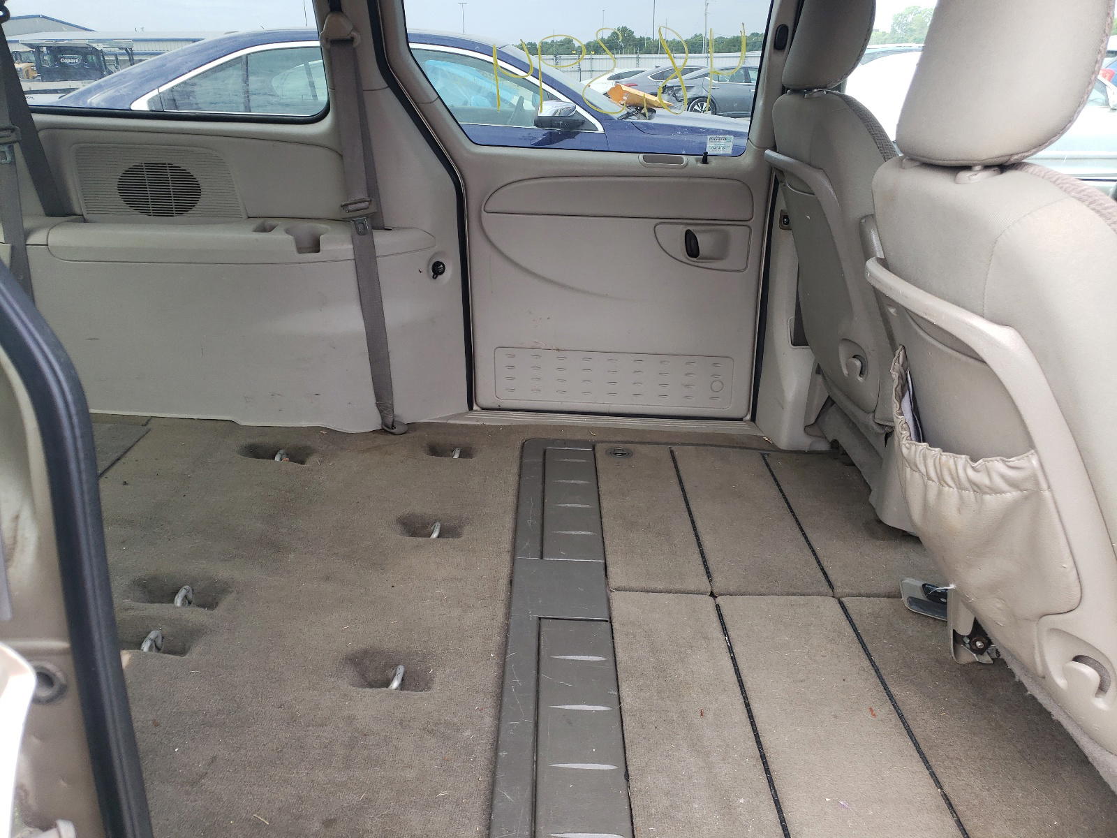 Photo 6 from auction – 2007 DODGE GRAND CARA with VIN 2D4GP44L67R216198