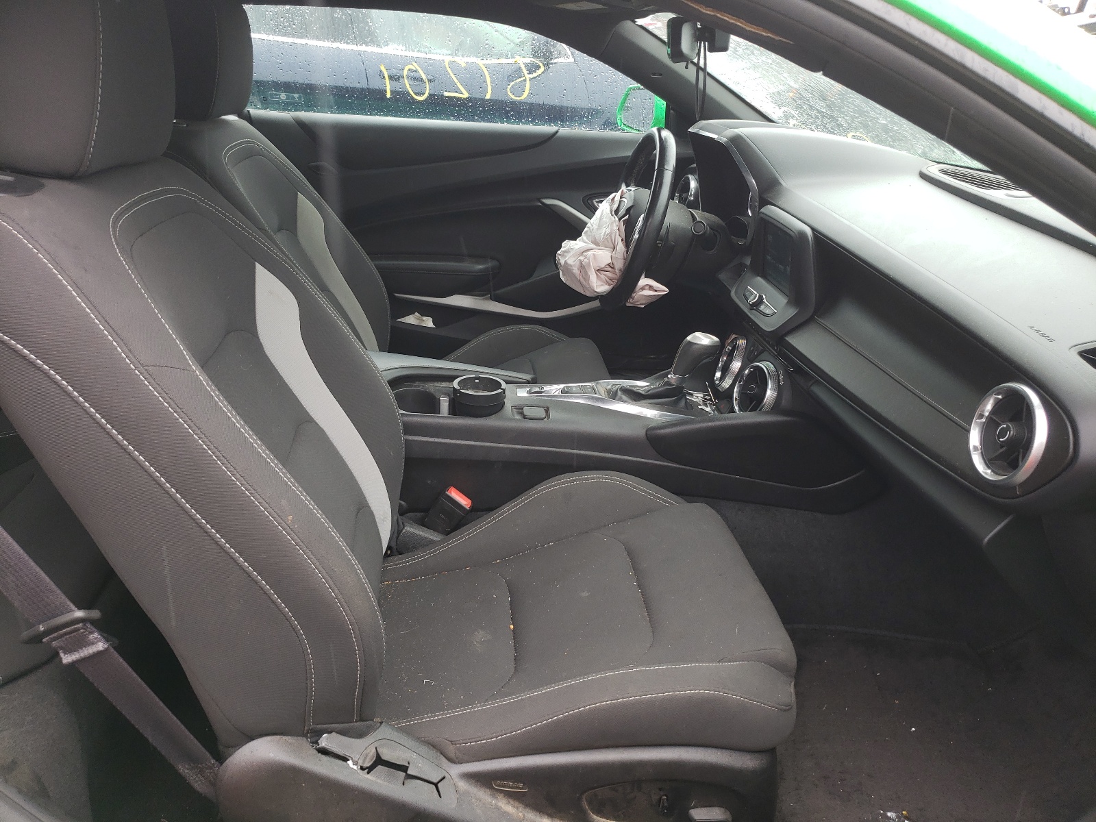 Photo 5 from auction – 2017 CHEVROLET CAMARO LT with VIN 1G1FB1RX8H0190063