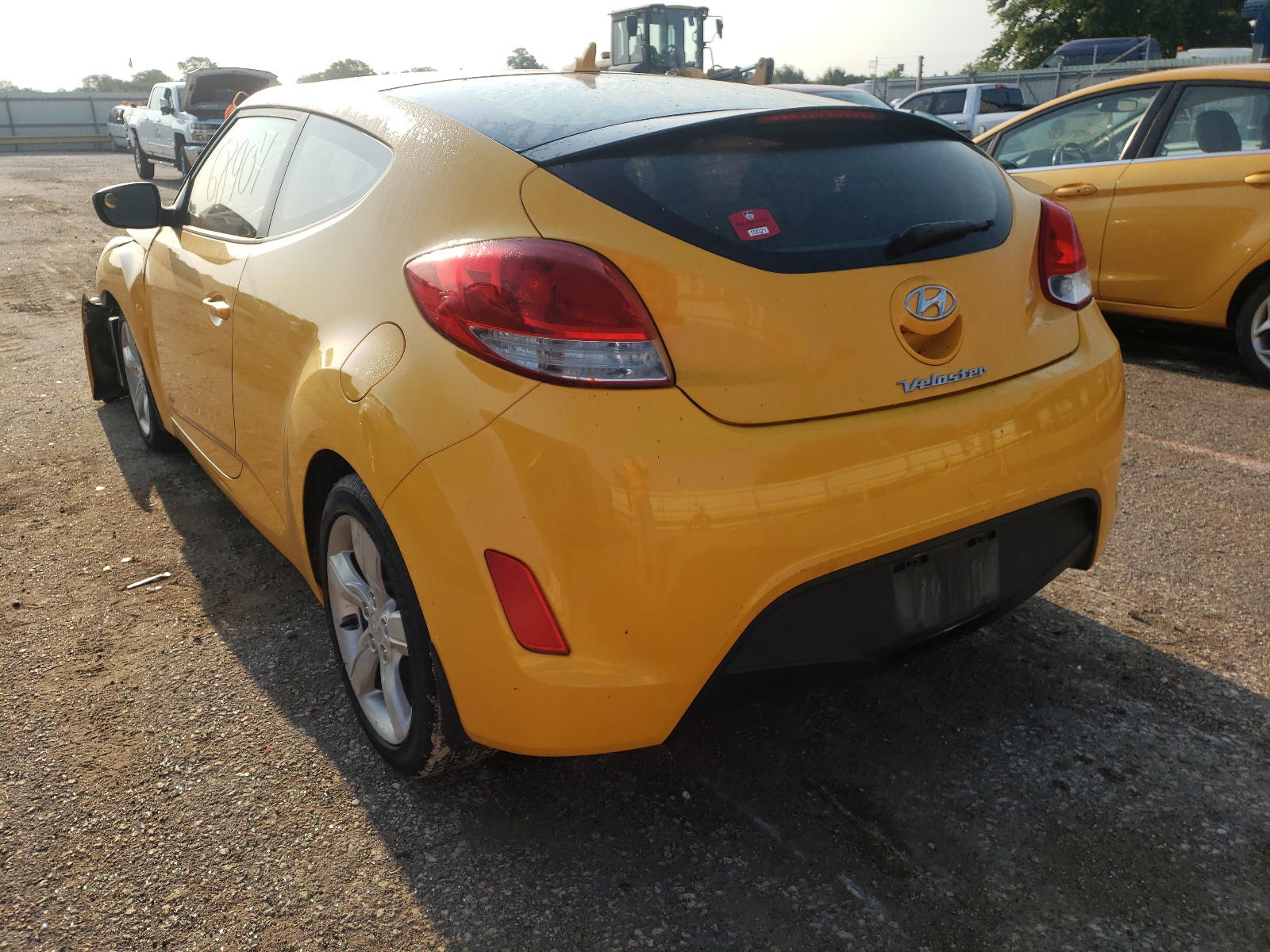 Photo 3 from auction – 2012 HYUNDAI VELOSTER with VIN KMHTC6AD3CU040624
