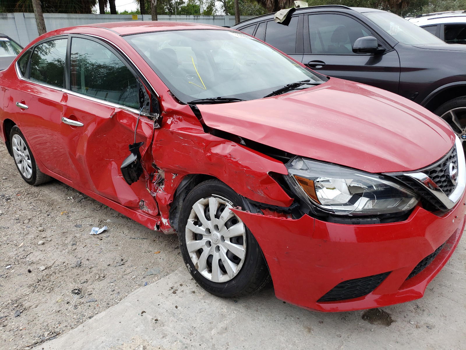 Photo 9 from auction – 2017 NISSAN SENTRA S with VIN 3N1AB7AP3HL709087