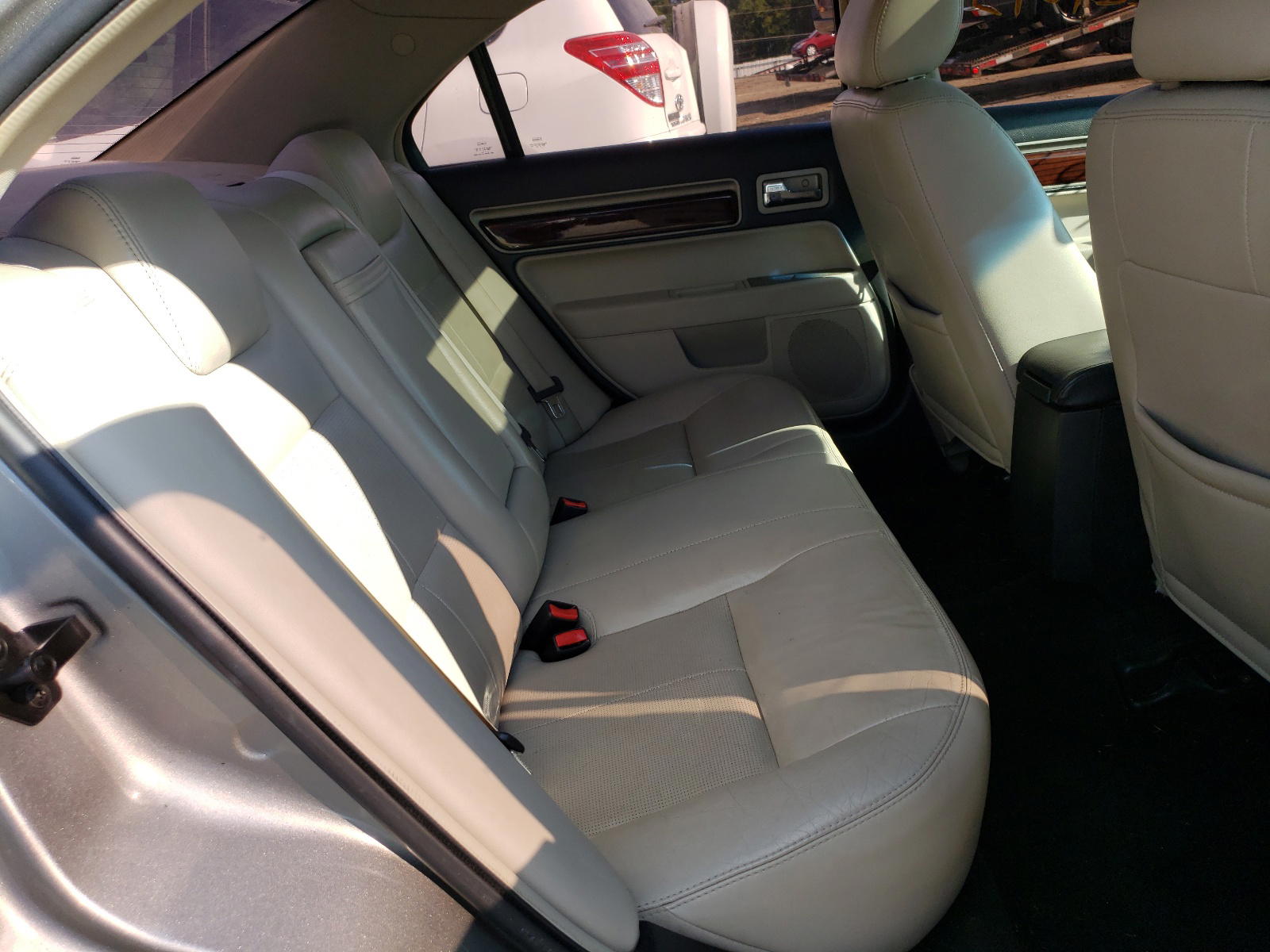 Photo 6 from auction – 2008 LINCOLN MKZ with VIN 3LNHM26TX8R626831