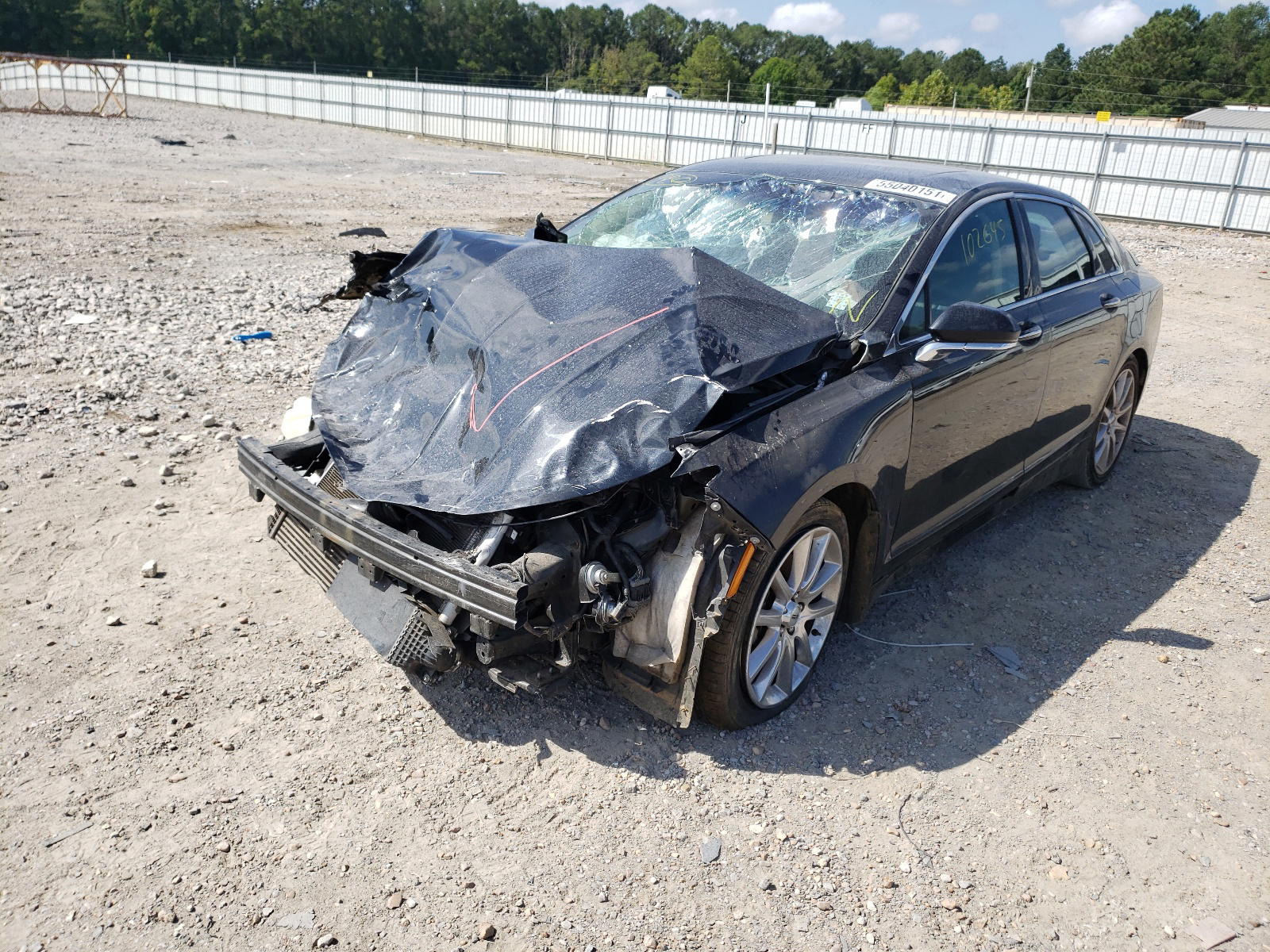 Photo 2 from auction – 2013 LINCOLN MKZ with VIN 3LN6L2G94DR822044