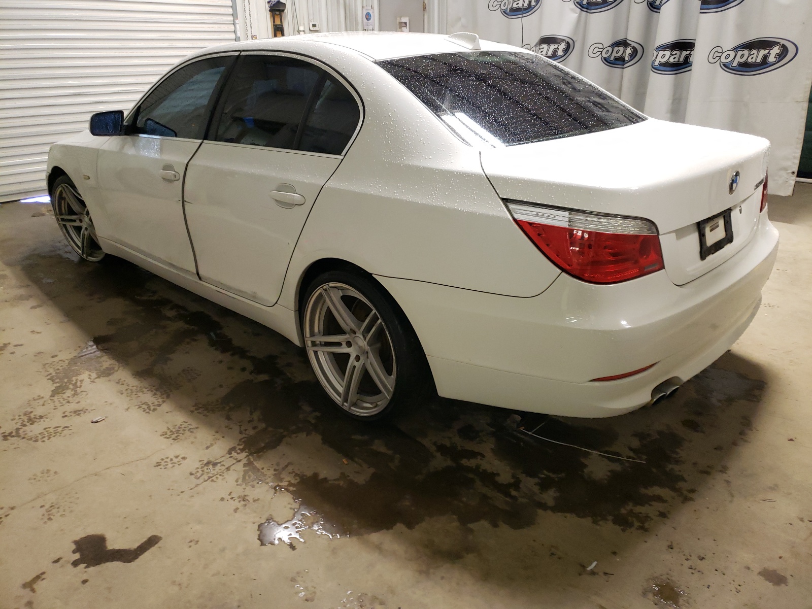 Photo 3 from auction – 2008 BMW 528 I with VIN WBANU535X8C113833
