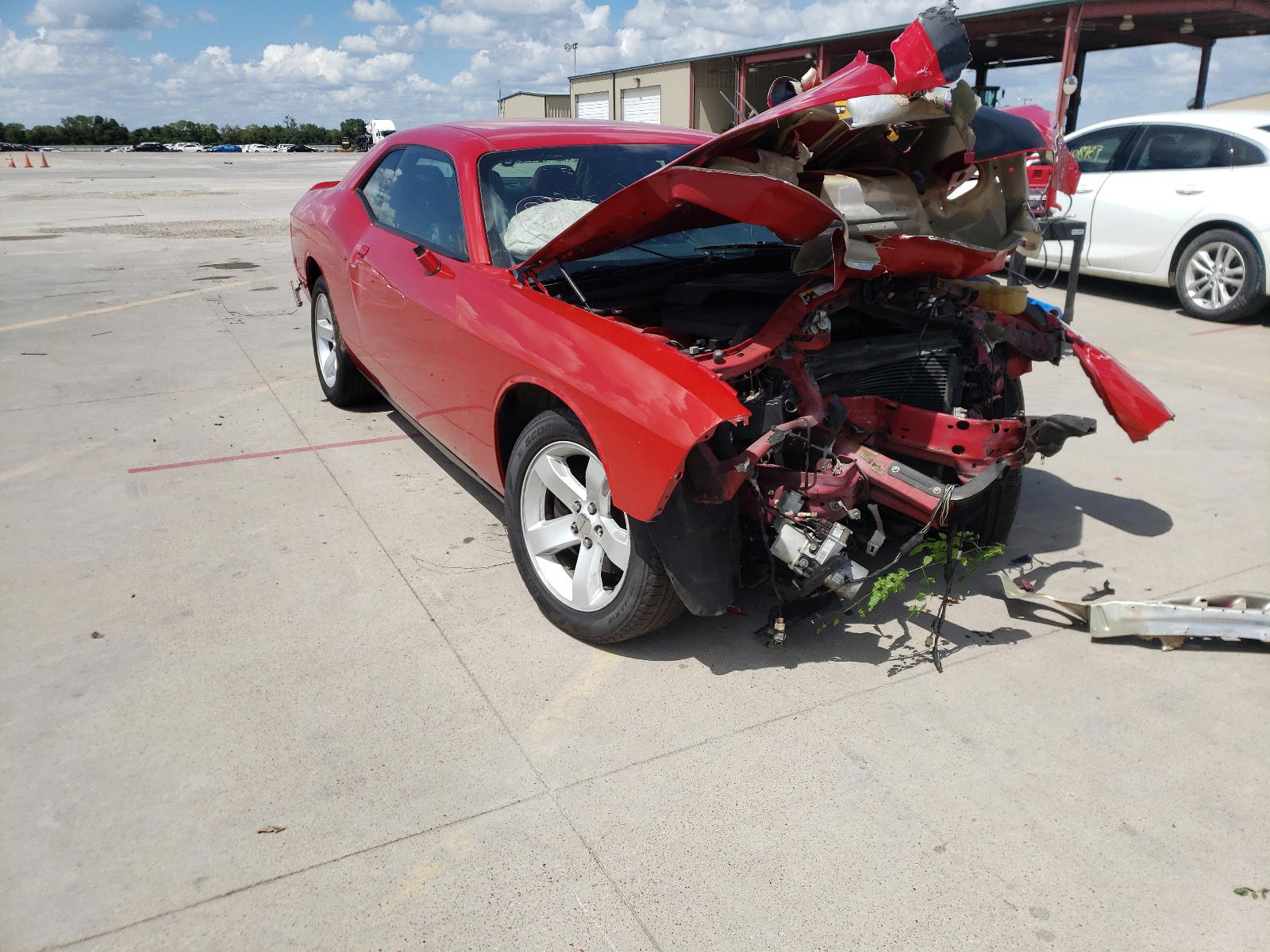 DODGE CHALLENGER 2013 with VIN 2C3CDYAG1DH662770 - Photo from auction
