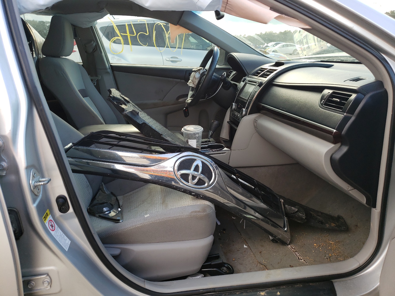 Photo 5 from auction – 2012 TOYOTA CAMRY BASE with VIN 4T4BF1FK1CR216315