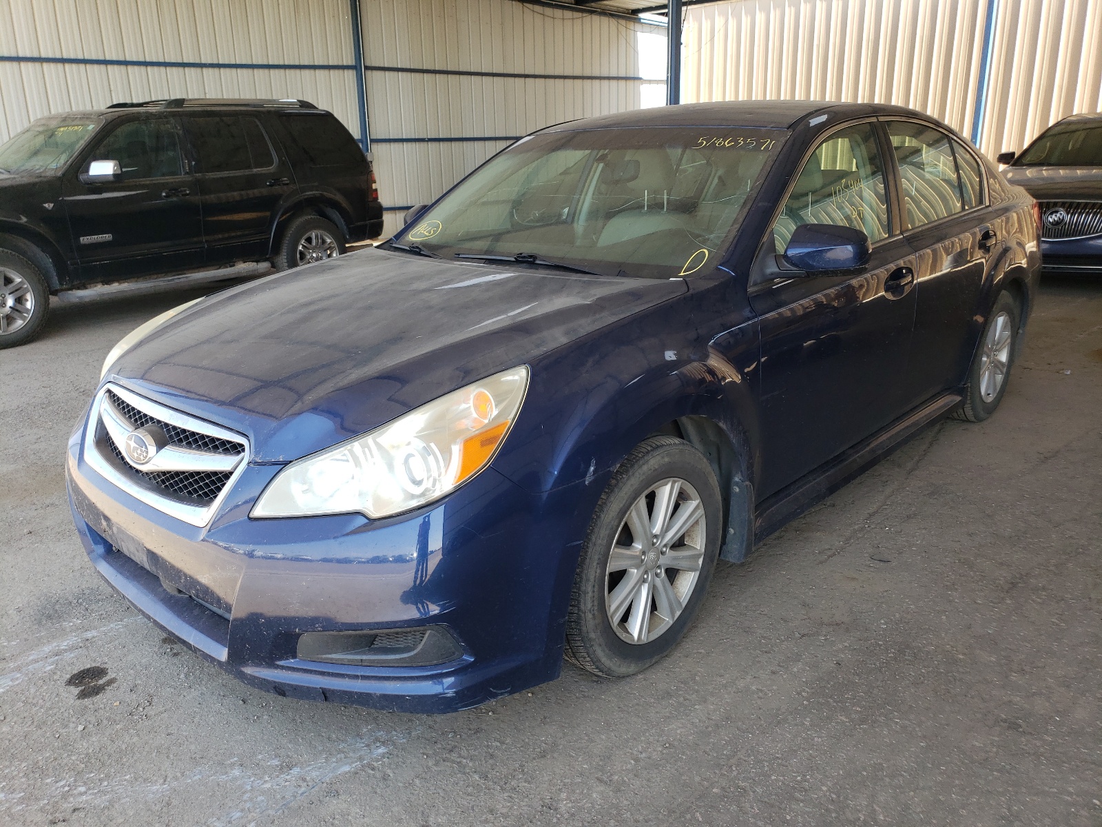 Foto 2 de la subasta – 2011 SUBARU LEGACY 2.5 con VIN 4S3BMBF62B3218415