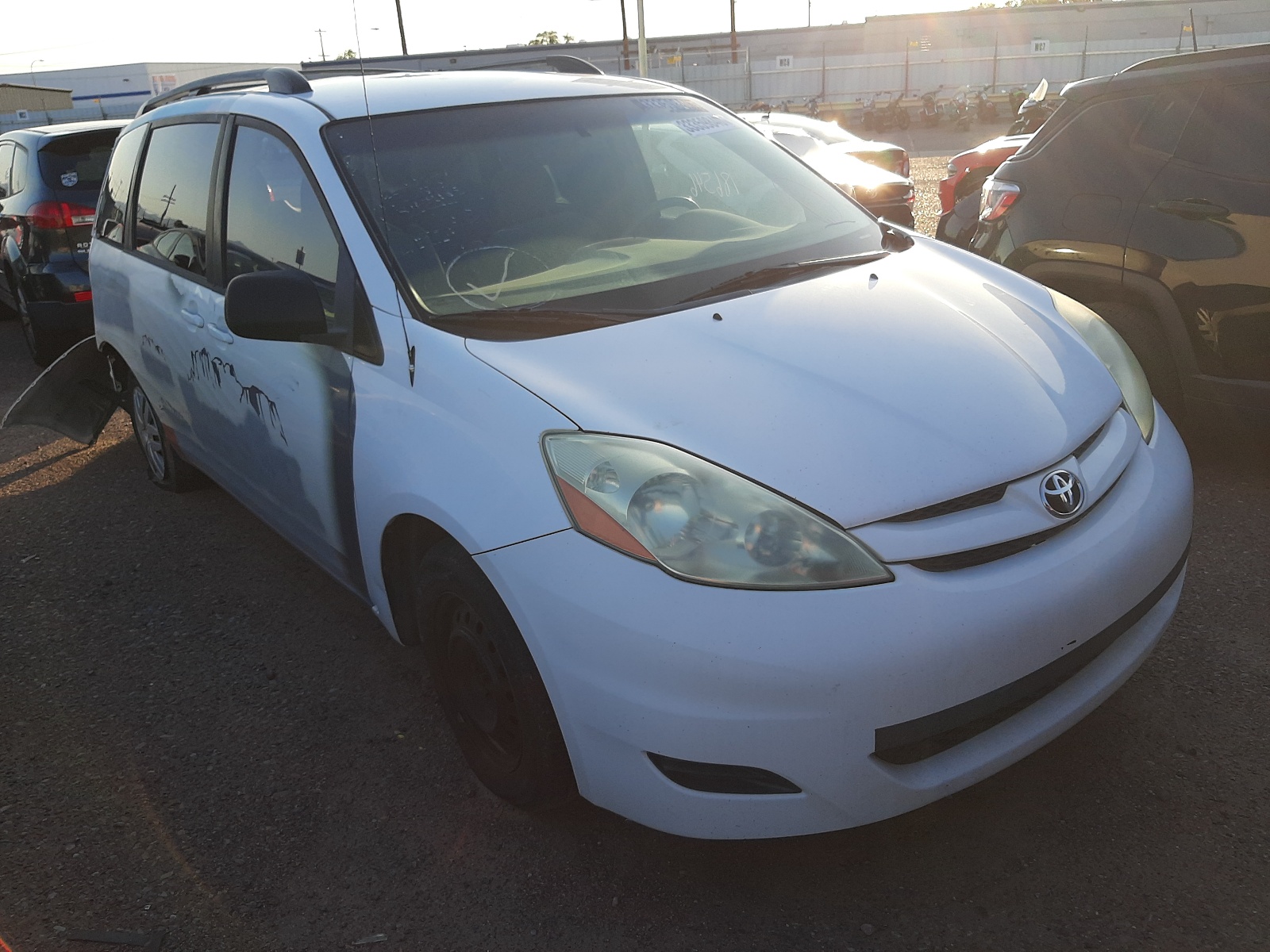 TOYOTA SIENNA CE 2006 with VIN 5TDZA23C06S436195 - Photo from auction