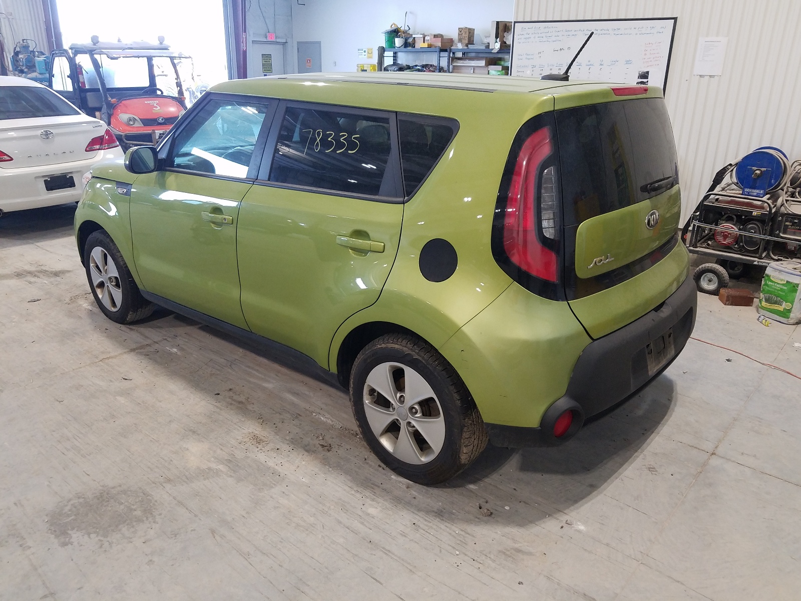 Foto 3 de la subasta – 2014 KIA SOUL con VIN KNDJN2A26E7735520