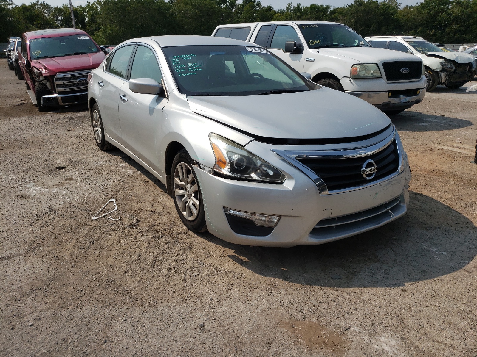 NISSAN ALTIMA 2.5 2015 z numerem VIN 1N4AL3AP1FC149894 - Zdjęcie z aukcji