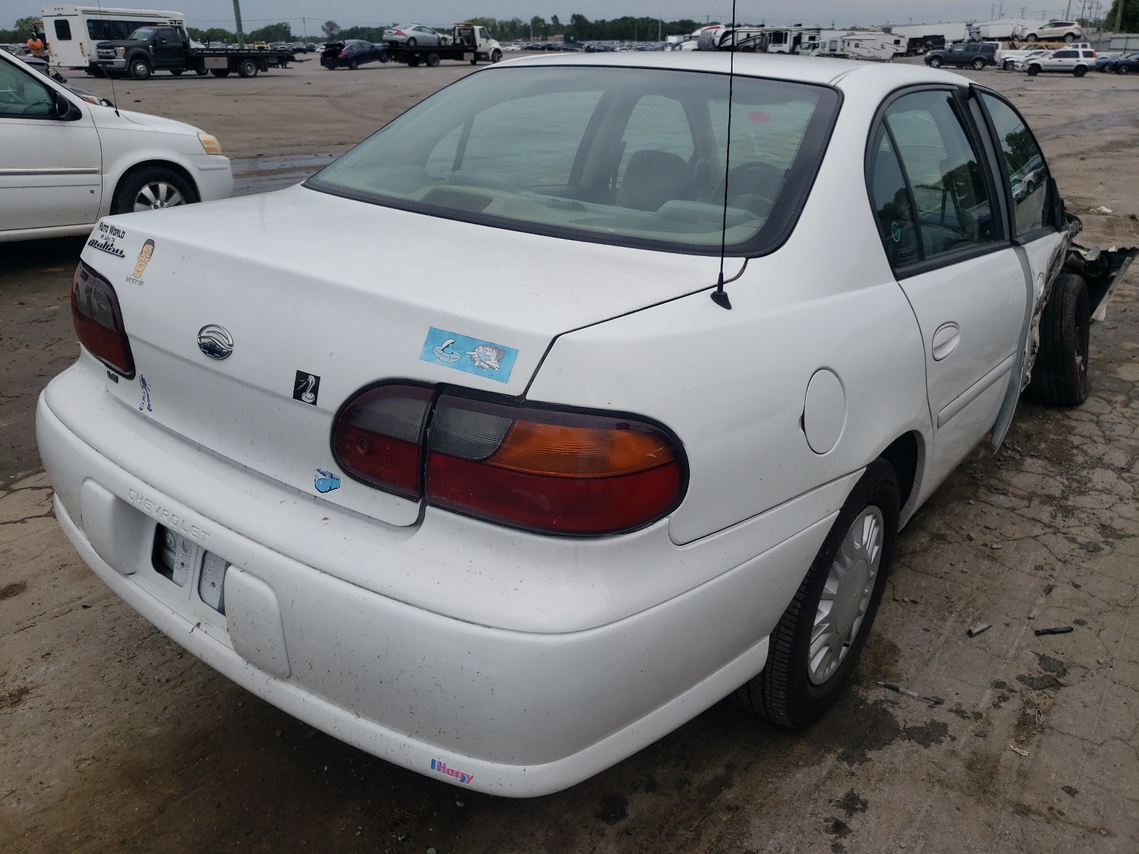 Photo 4 from auction – 2001 CHEVROLET MALIBU with VIN 1G1ND52J61M583173