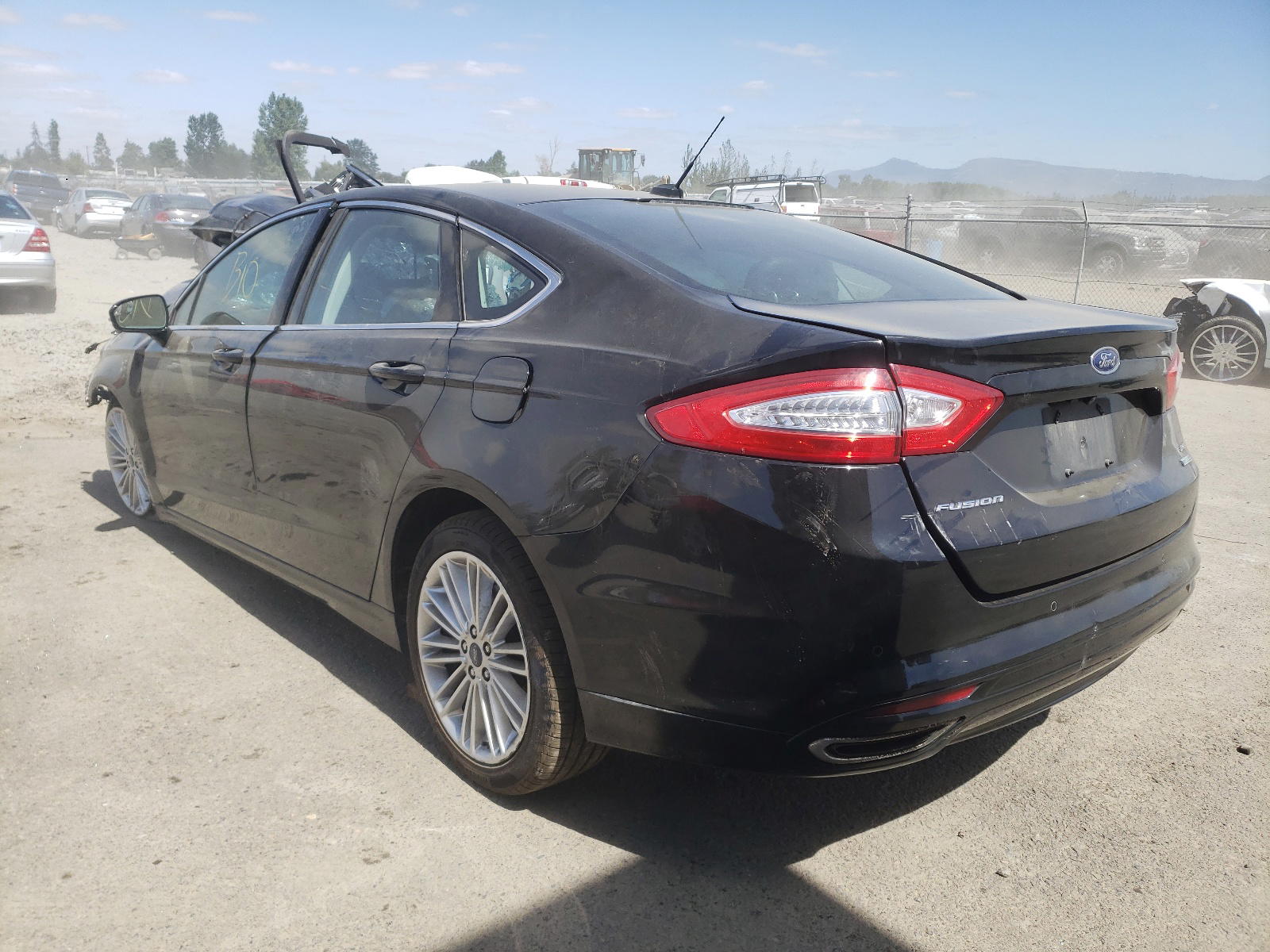 Photo 3 from auction – 2016 FORD FUSION SE with VIN 3FA6P0T92GR291682
