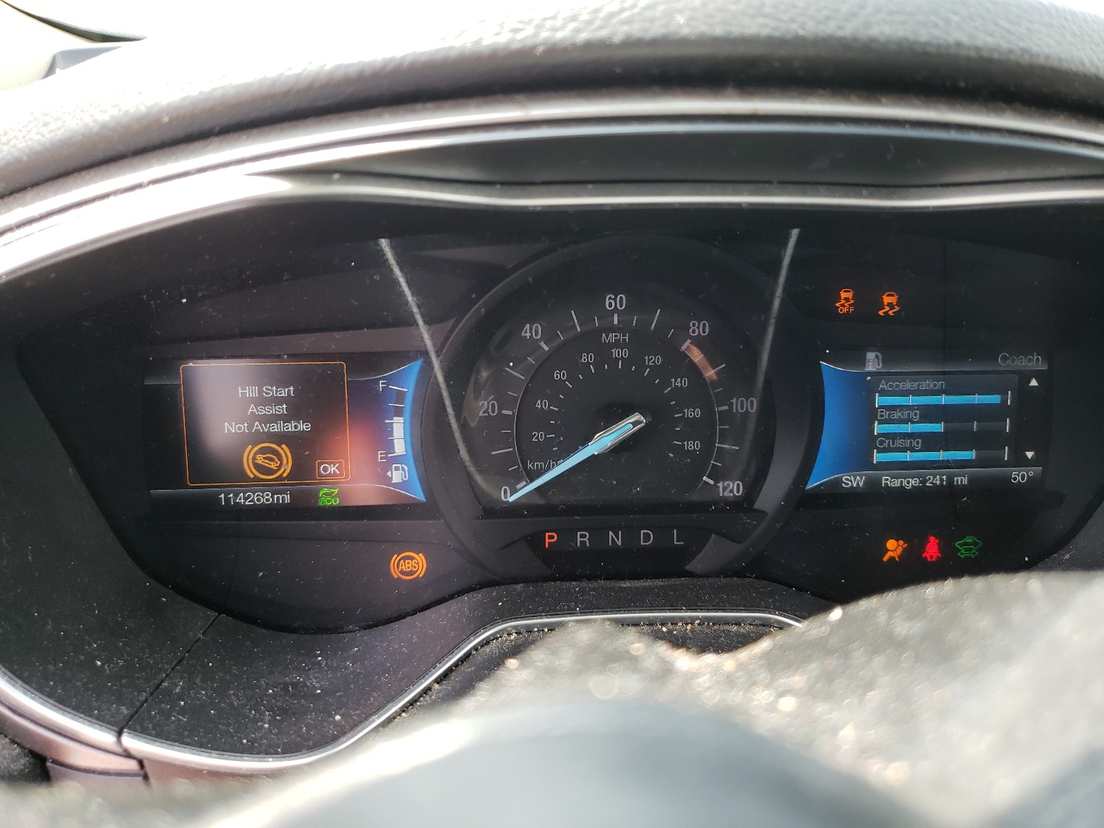 Photo 8 from auction – 2018 FORD FUSION SE with VIN 3FA6P0LU1JR226141