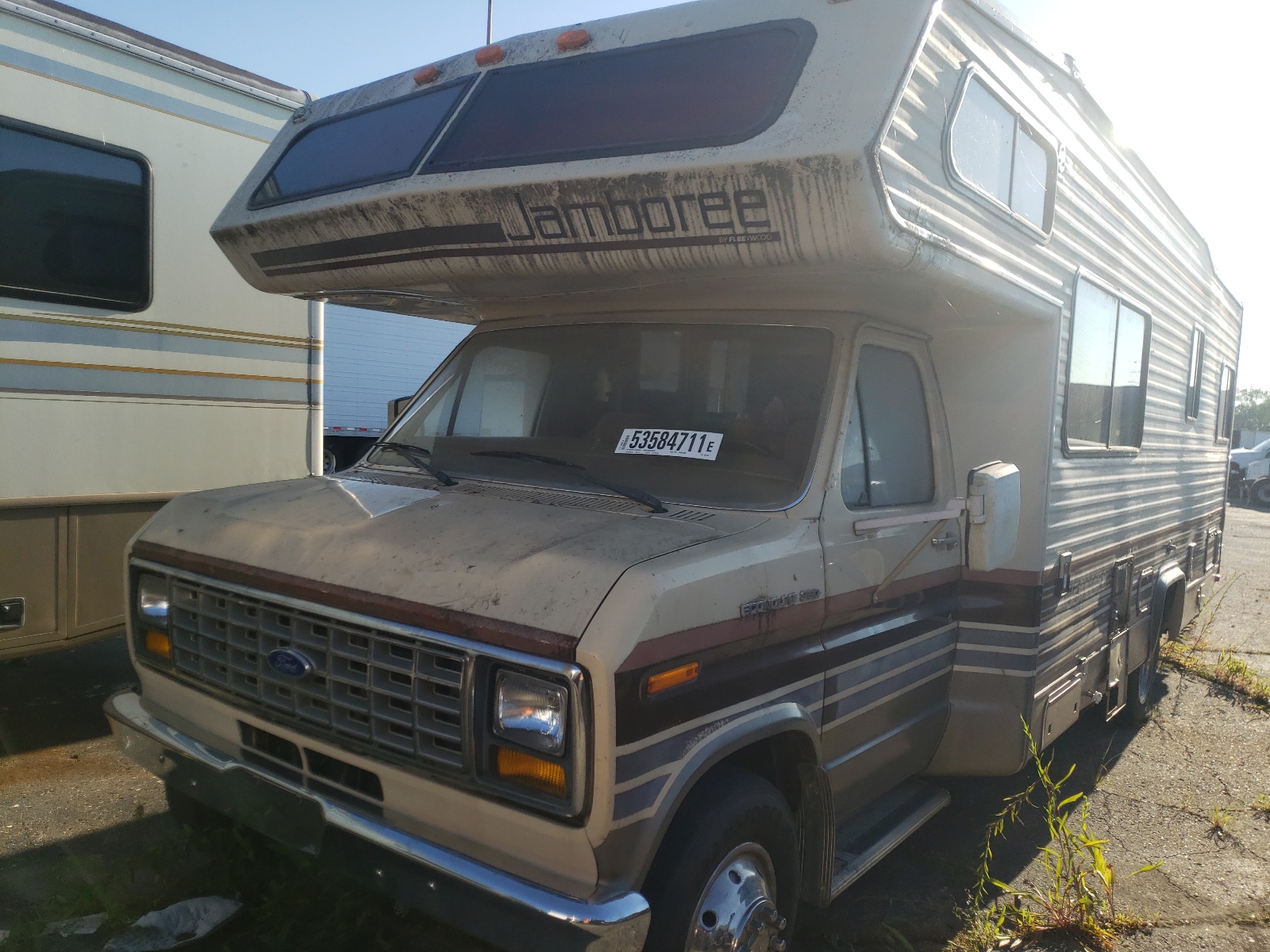 Photo 2 from auction – 1987 FLEETWOOD JAMBOREE with VIN 1FDKE30L8HHB45365