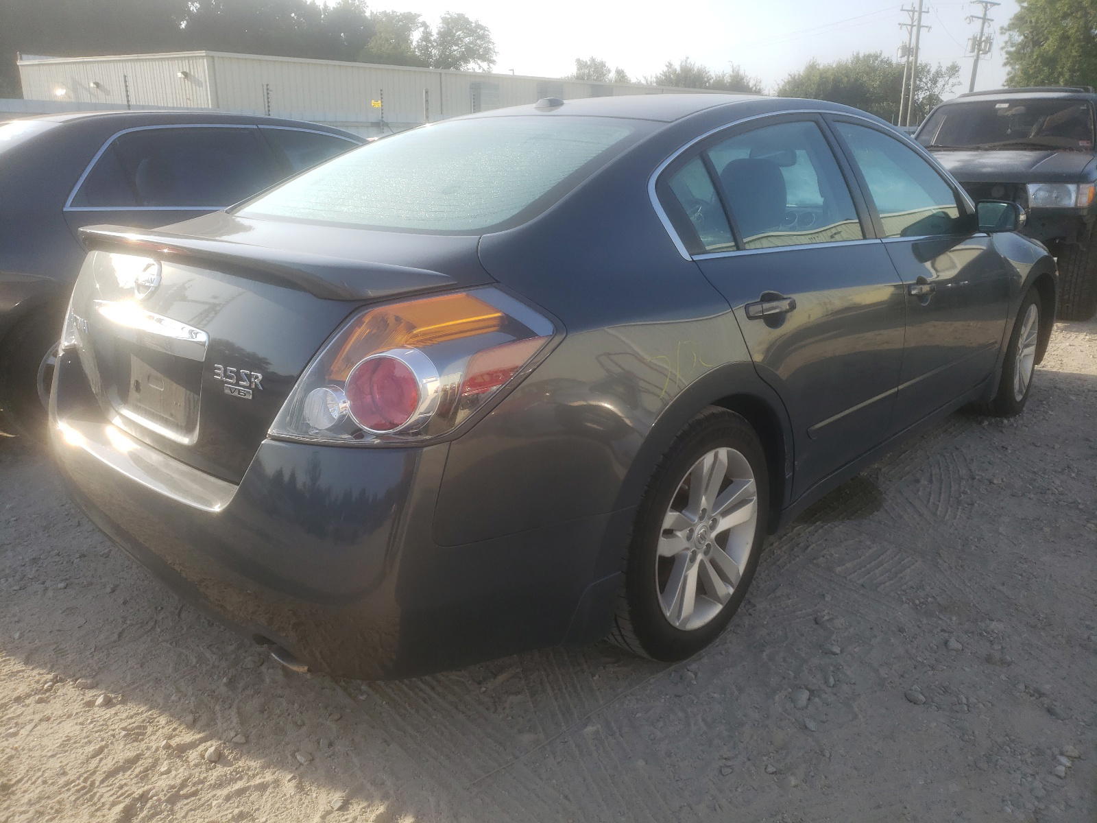 Photo 4 from auction – 2011 NISSAN ALTIMA SR with VIN 1N4BL2AP4BC178413