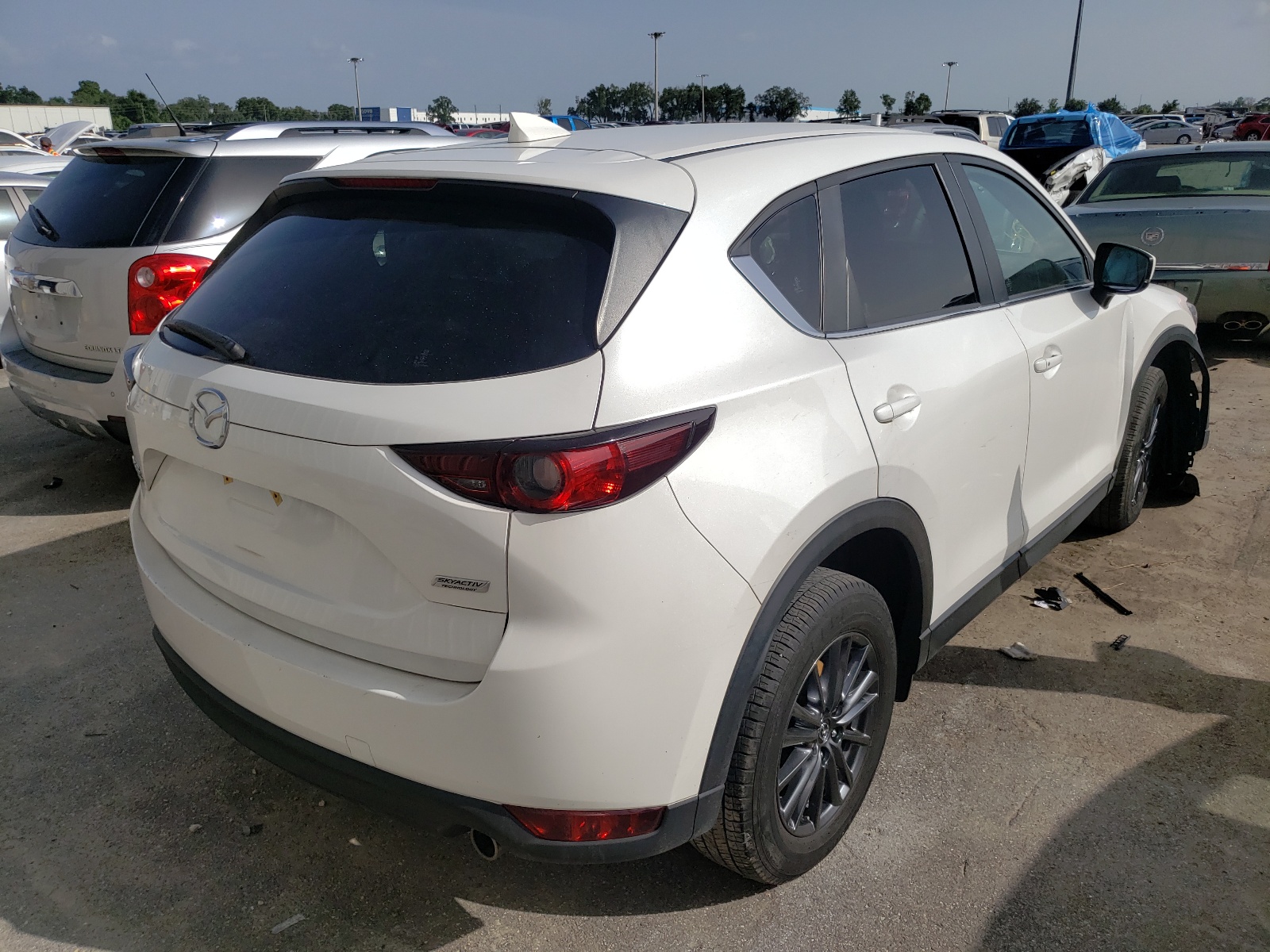 Photo 4 from auction – 2019 MAZDA CX-5 TOURI with VIN JM3KFBCM3K1517444