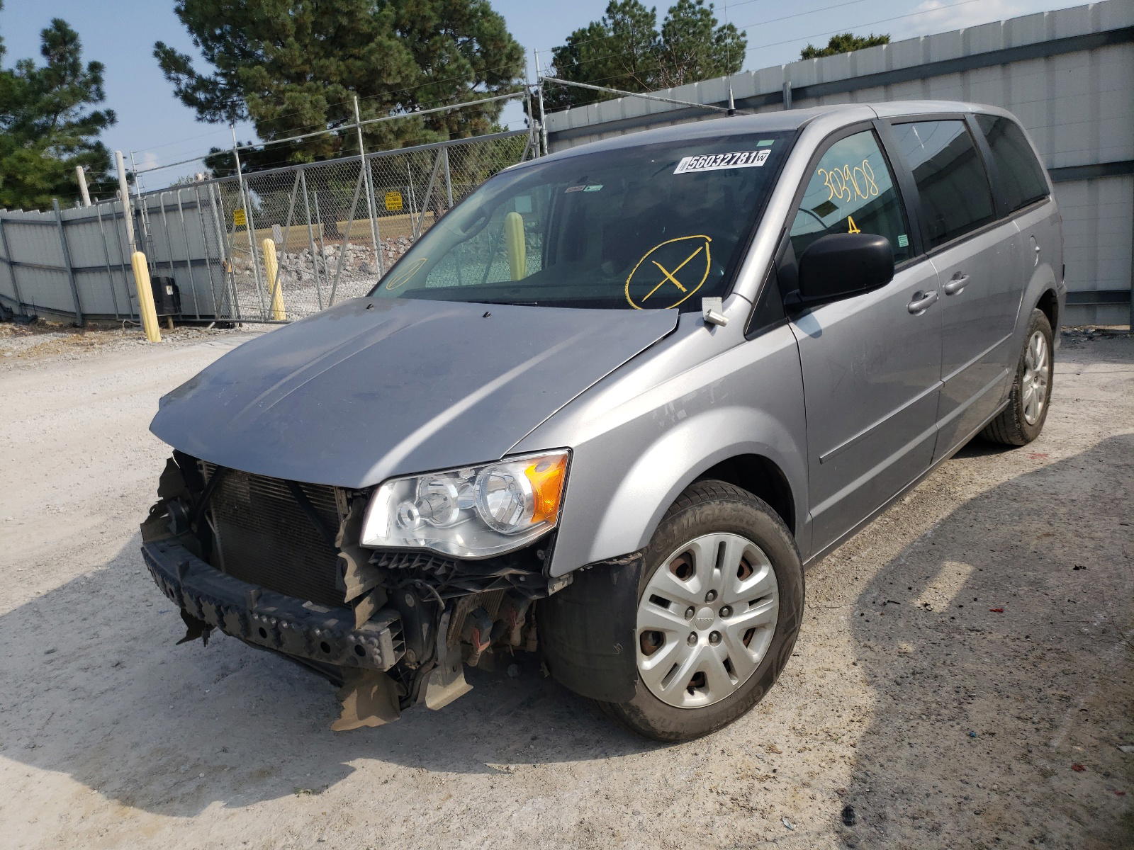 Photo 2 from auction – 2017 DODGE GRAND CARA with VIN 2C4RDGBG0HR856320