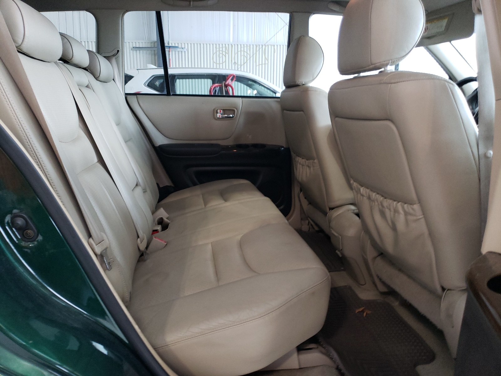 صورة رقم 6 من المزاد - 2003 TOYOTA HIGHLANDER مع VIN JTEHF21A630121457