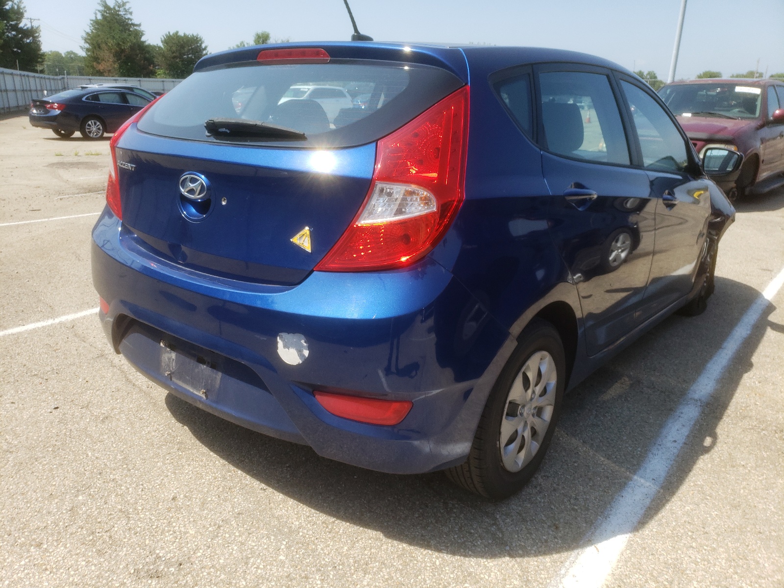 Photo 4 from auction – 2016 HYUNDAI ACCENT SE with VIN KMHCT5AE9GU267180