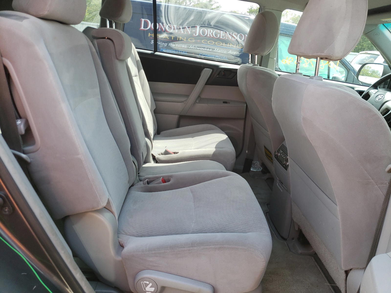 Photo 6 from auction – 2009 TOYOTA HIGHLANDER with VIN JTEDA41A992007734