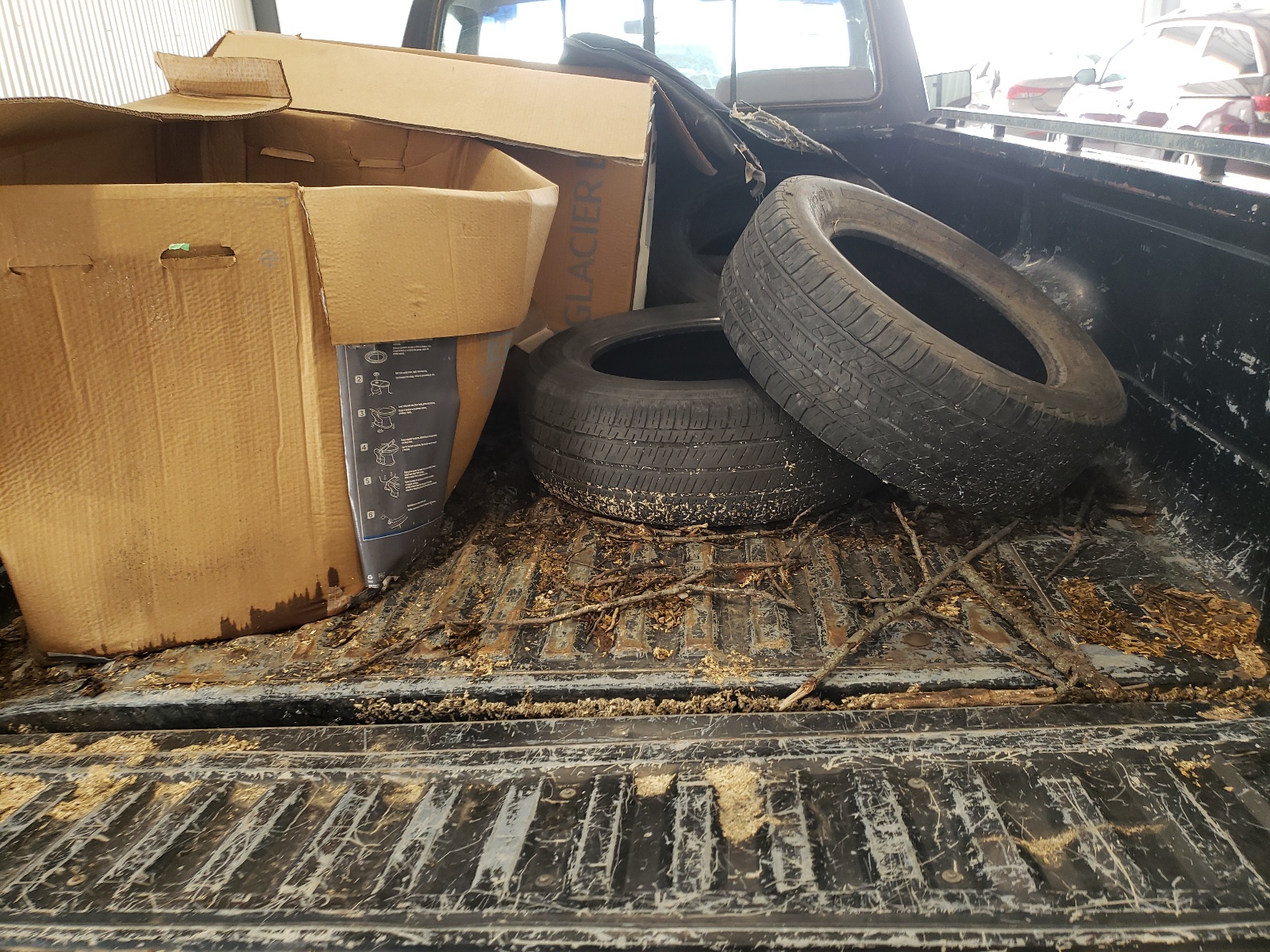 Photo 6 from auction – 1989 FORD F150 with VIN 1FTEF14N5KPB19690