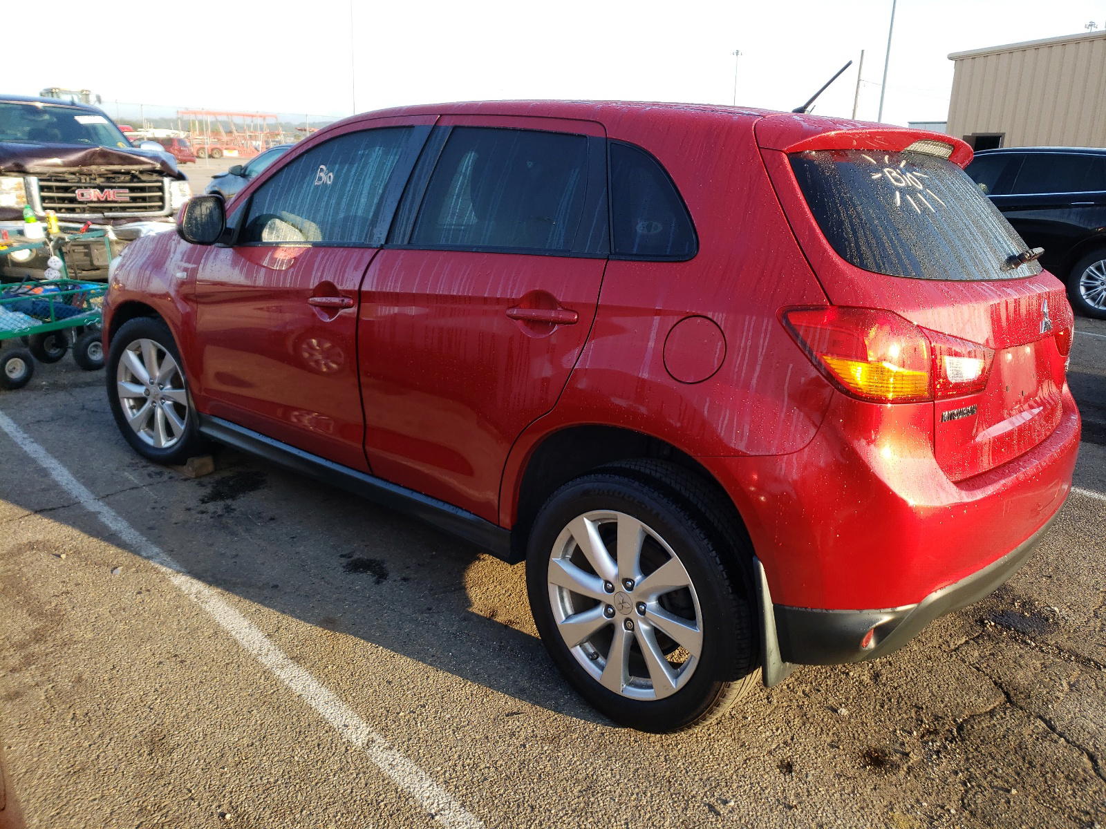 Photo 3 from auction – 2014 MITSUBISHI OUTLANDER with VIN 4A4AP3AU5EE033100