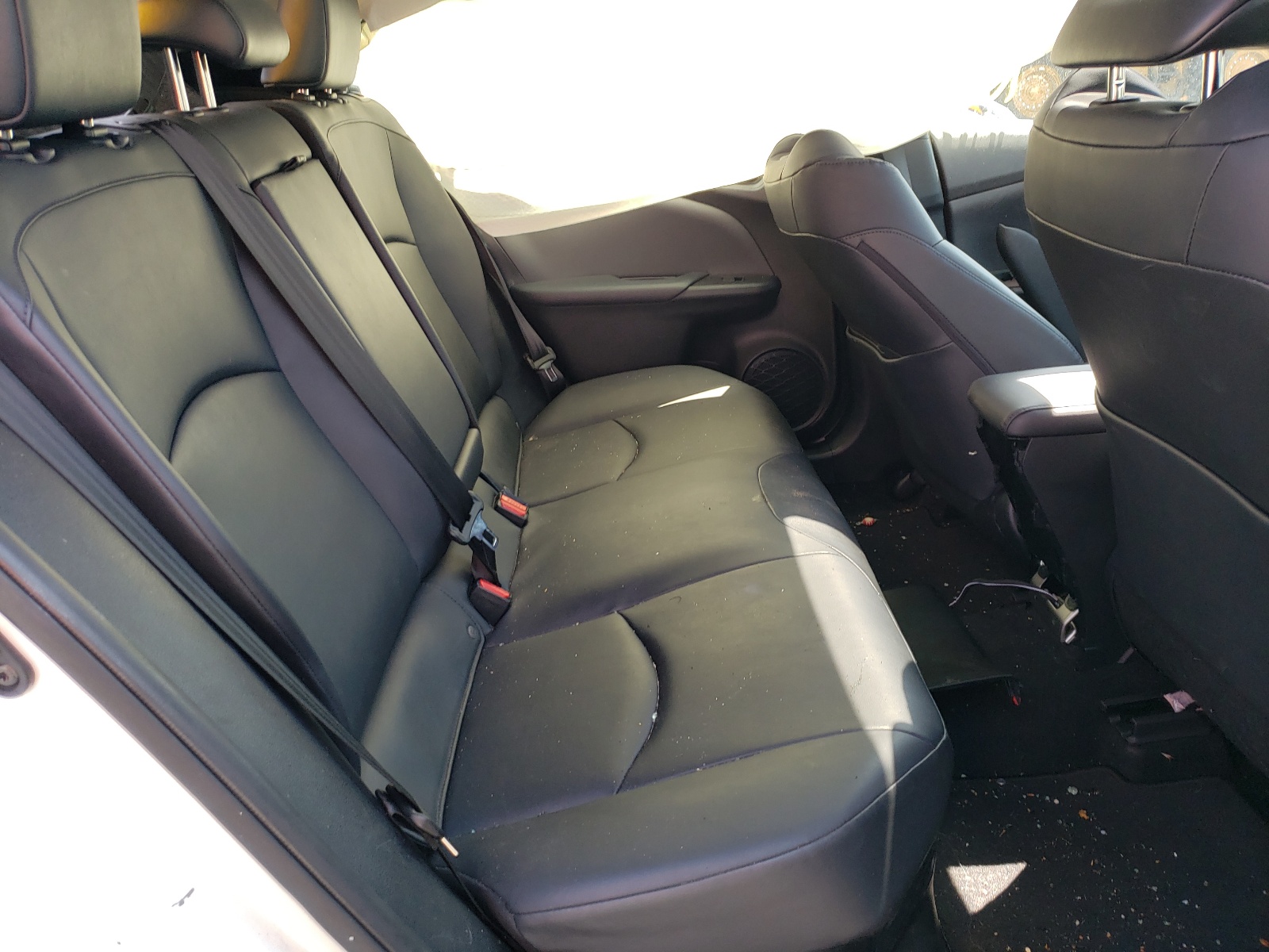 Photo 6 from auction – 2019 TOYOTA PRIUS with VIN JTDKARFU5K3085567
