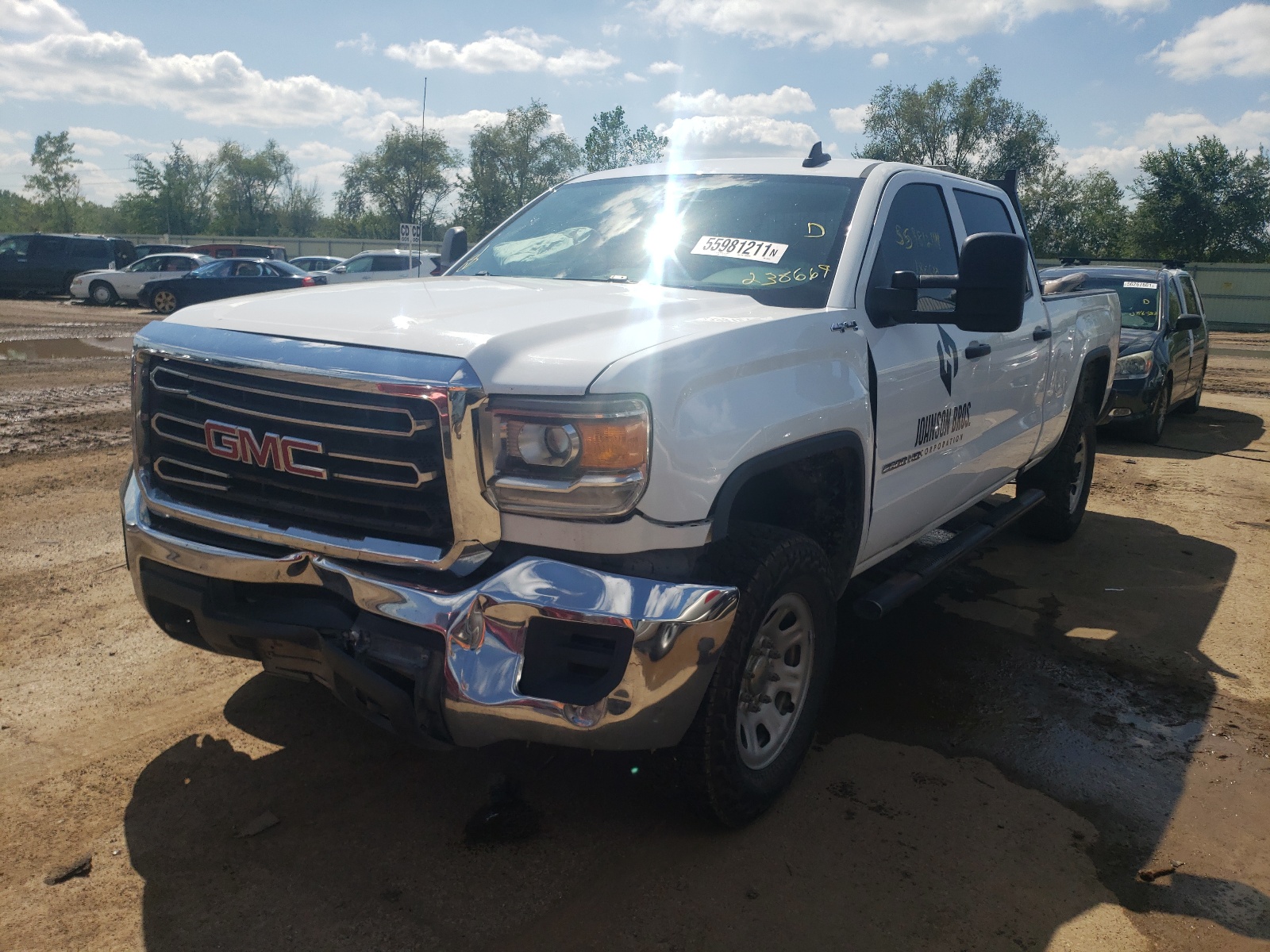 Photo 2 from auction – 2016 GMC SIERRA K25 with VIN 1GT12REG9GF238669