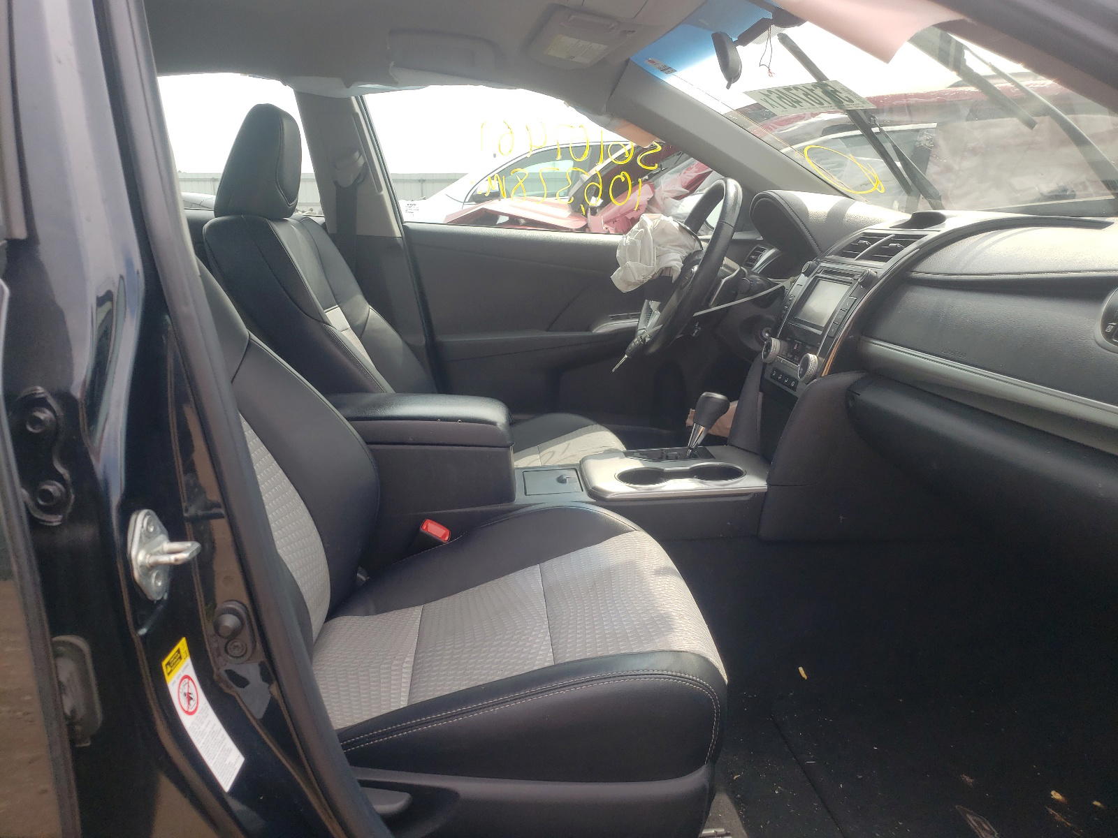 Photo 5 from auction – 2012 TOYOTA CAMRY BASE with VIN 4T1BF1FK4CU525643