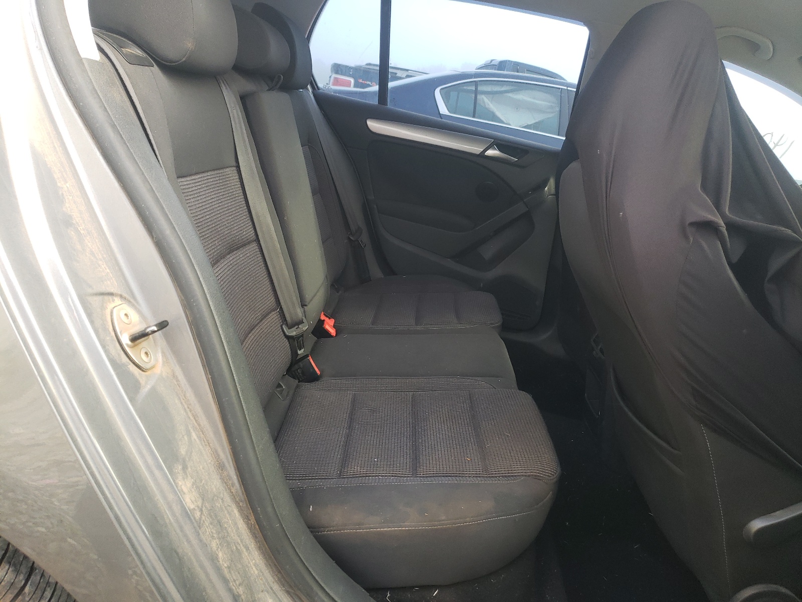 Photo 6 from auction – 2013 VOLKSWAGEN GOLF with VIN WVWDB7AJ2DW036819