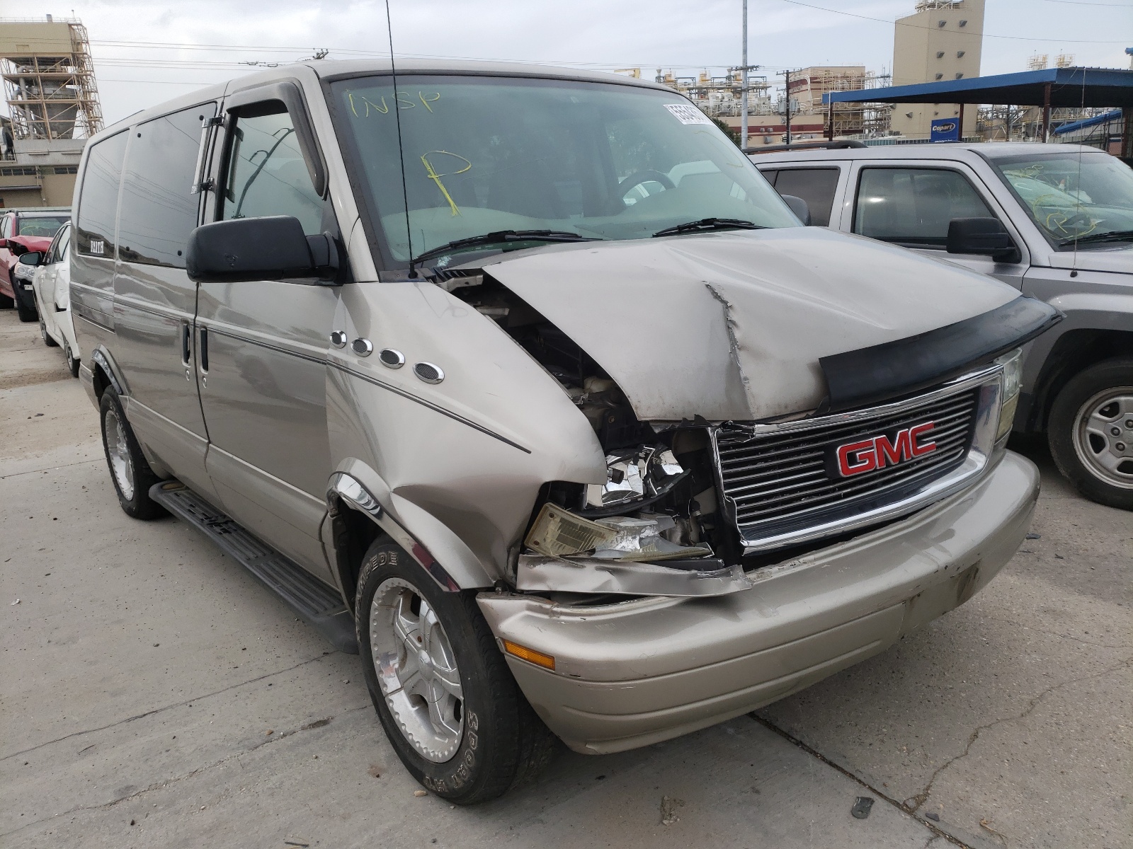 GMC SAFARI XT 2005 with VIN 1GKDM19X65B503396 - Photo from auction