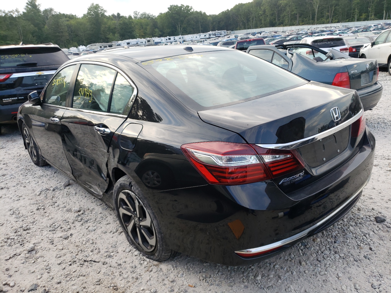 Photo 3 from auction – 2017 HONDA ACCORD EX with VIN 1HGCR2F76HA226599