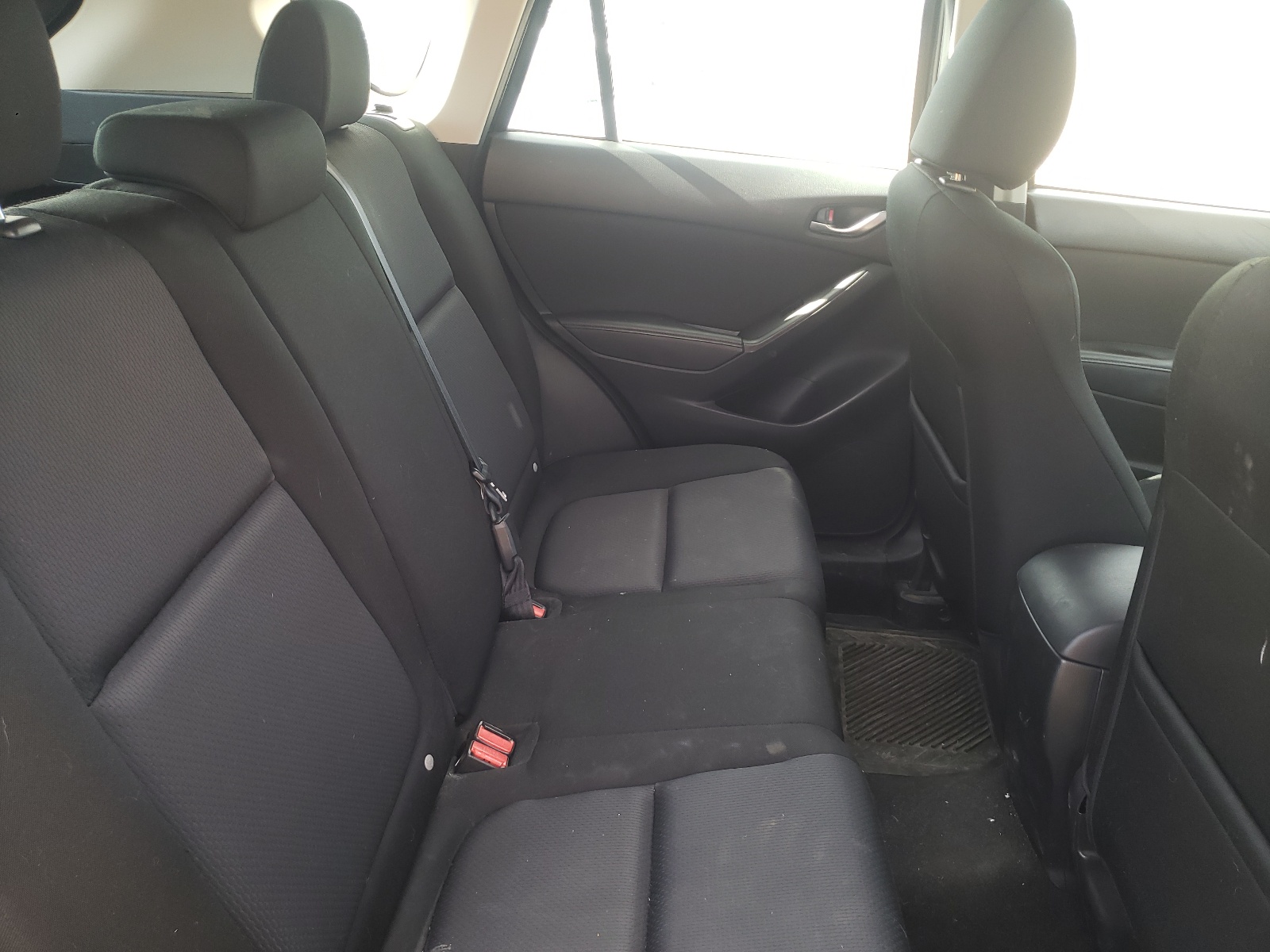 Photo 6 from auction – 2014 MAZDA CX-5 SPORT with VIN JM3KE2BE2E0390273