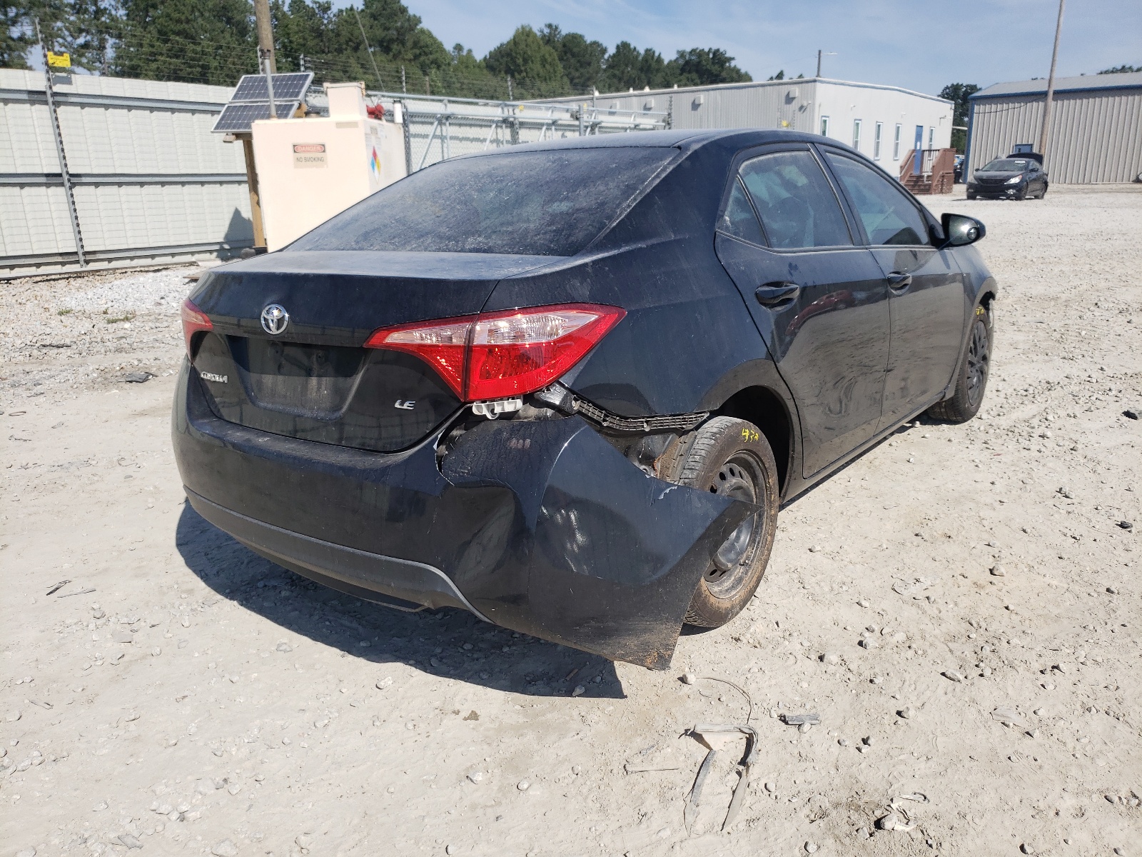 Photo 4 from auction – 2018 TOYOTA COROLLA L with VIN 5YFBURHE0JP823634