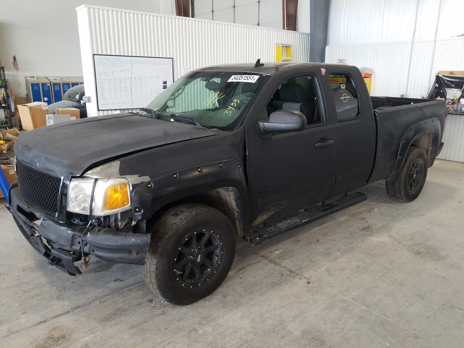 Photo 2 from auction – 2009 CHEVROLET SILVERADO with VIN 1GCEK19C09Z243433